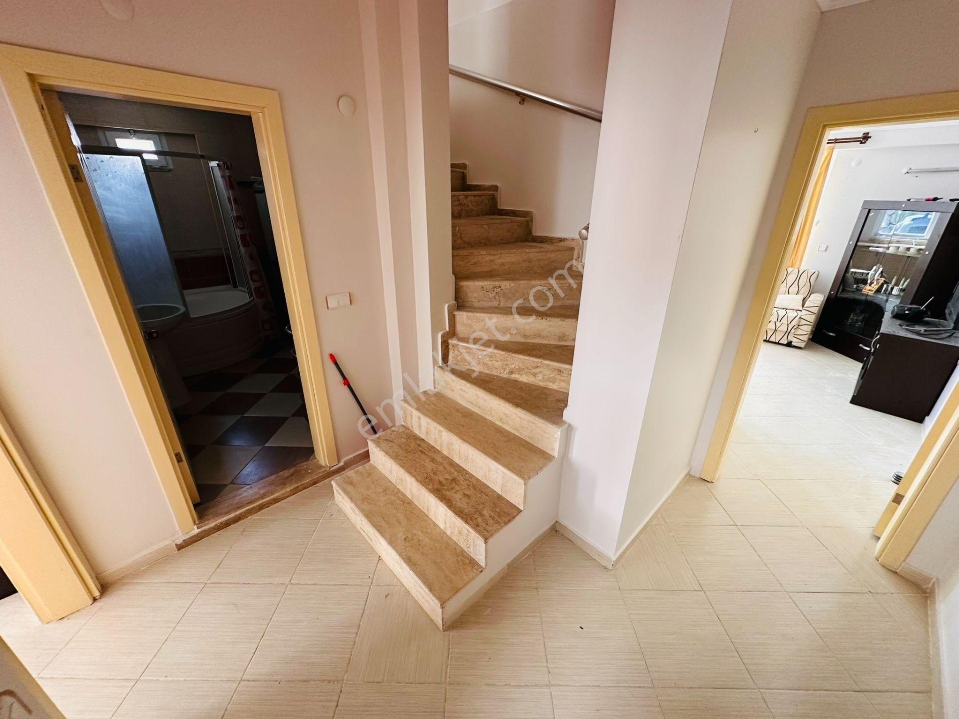 Akbük'te 3+1 Dubleks Daire Fırsat Daire Deniz Manzaralı ! - Görsel 9