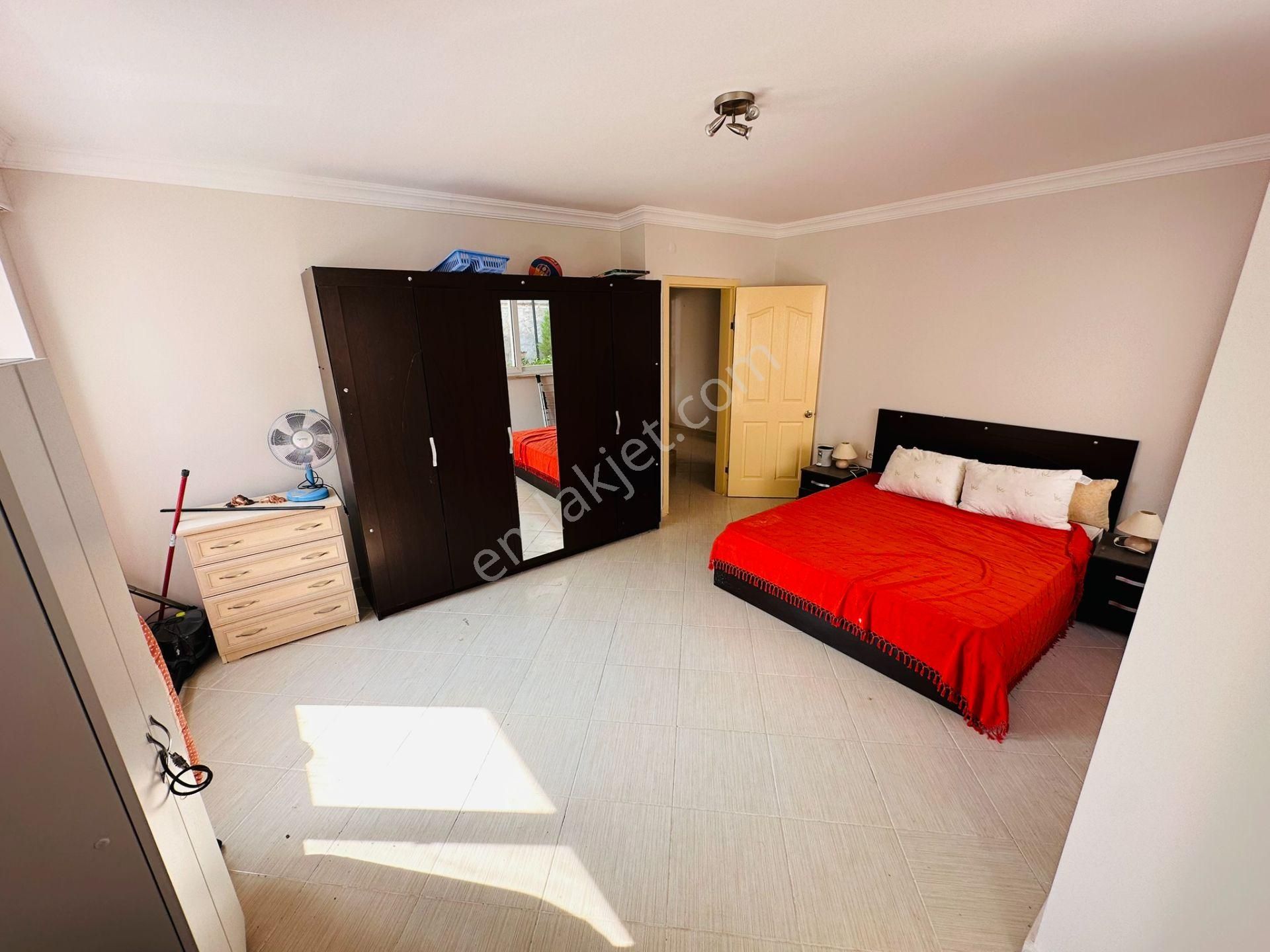 Akbük'te 3+1 Dubleks Daire Fırsat Daire Deniz Manzaralı ! - Görsel 3