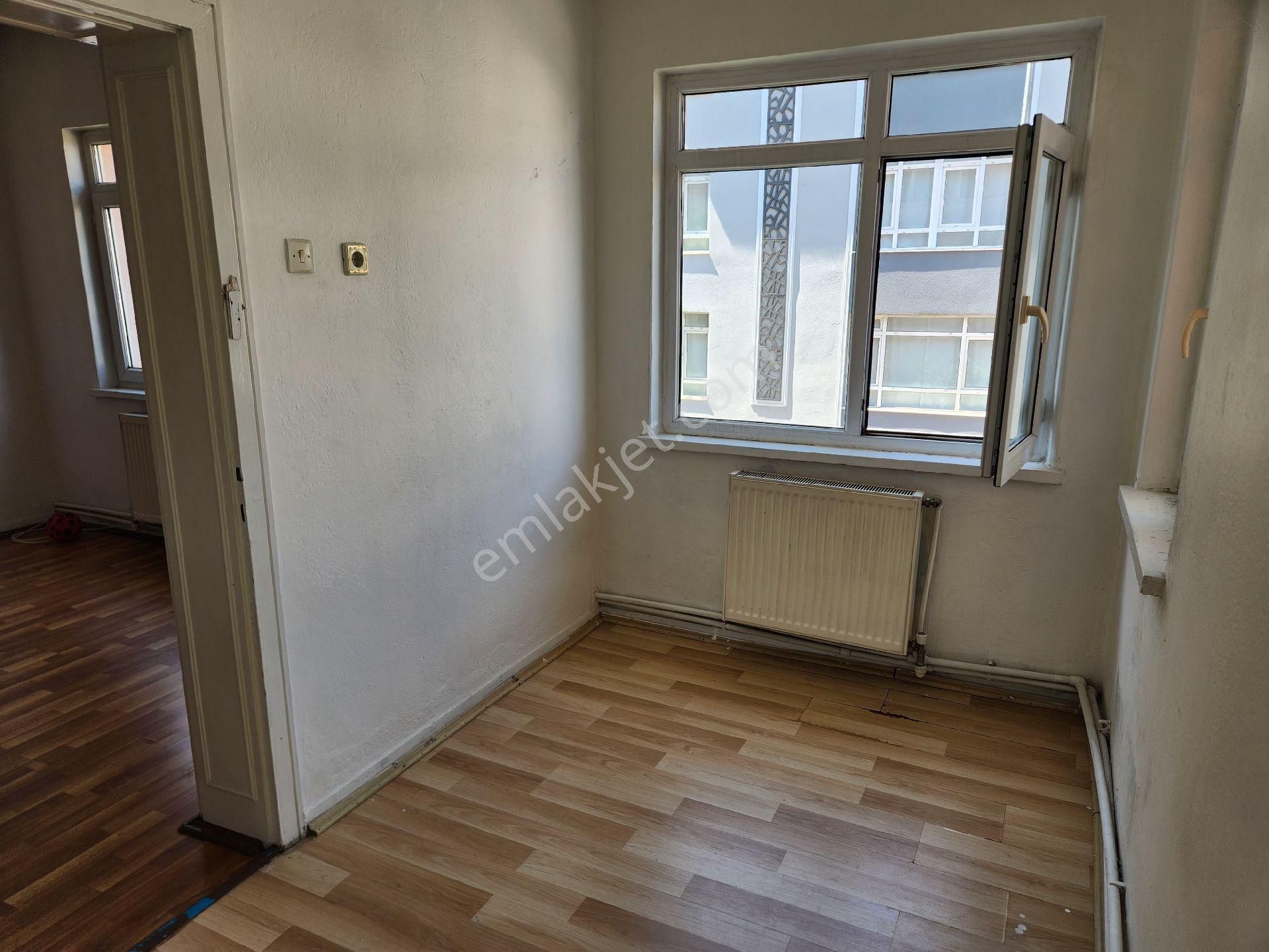 Burak Emlak'dan Kiralık Daire Cebeci Güvey Sk. 3+1 Katta - Görsel 6