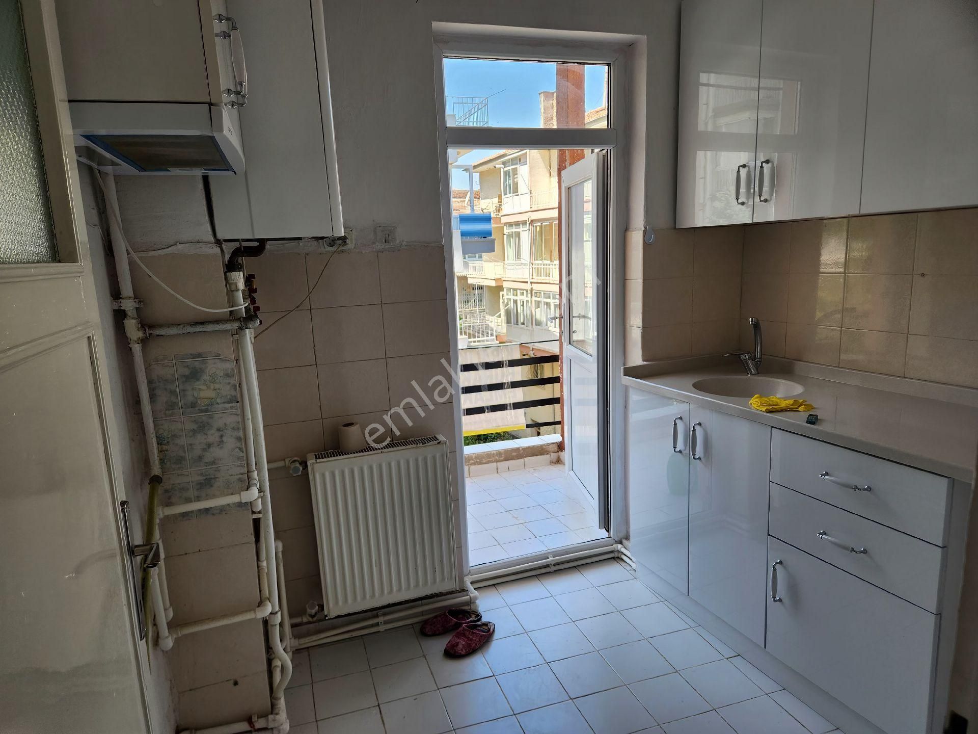 Burak Emlak'dan Kiralık Daire Cebeci Güvey Sk. 3+1 Katta - Görsel 14