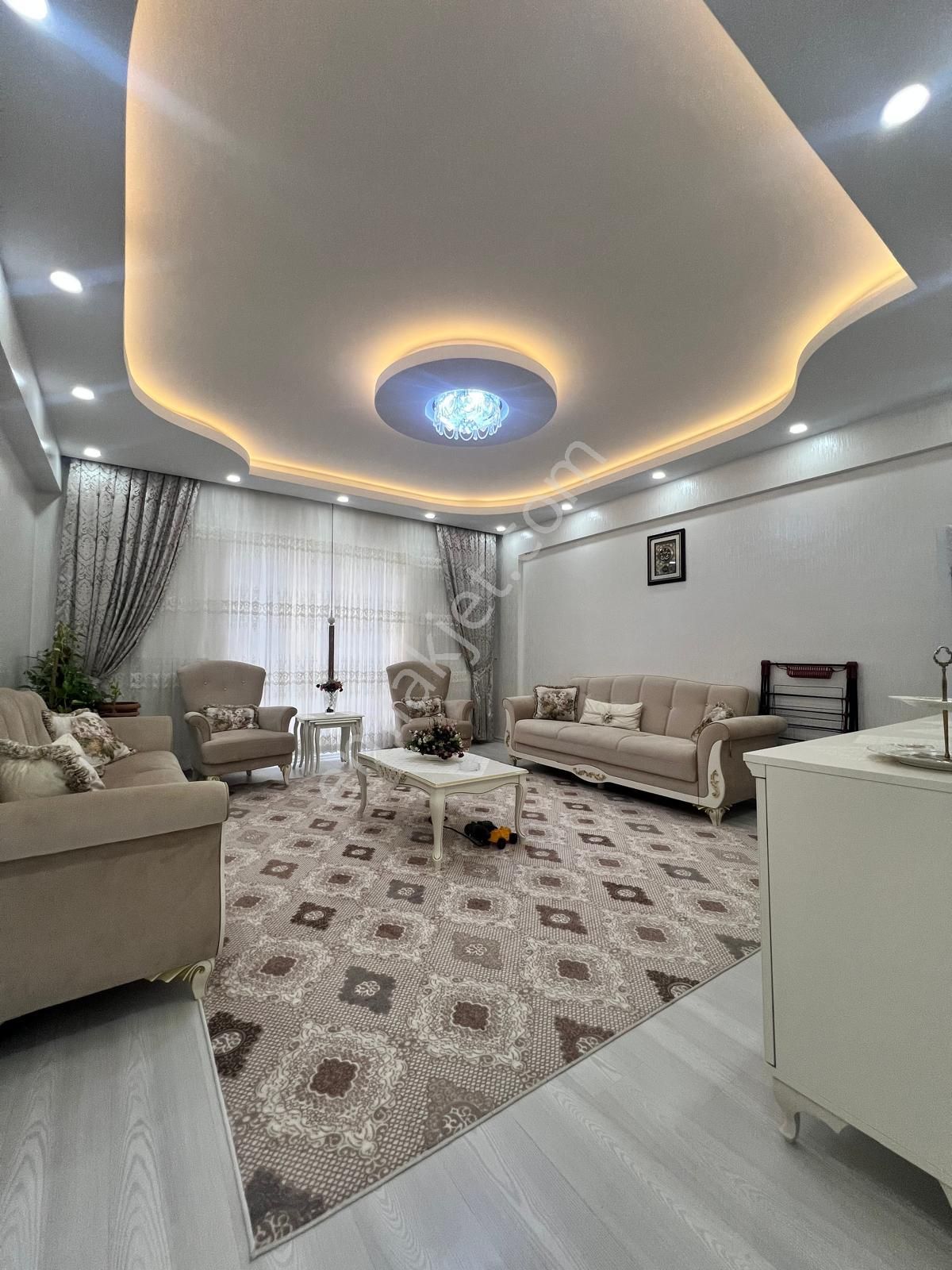 Mavi Gayrimenkul Den Seyrantepe Merkezde 3+1 Satılık Daire 2.900.000tl