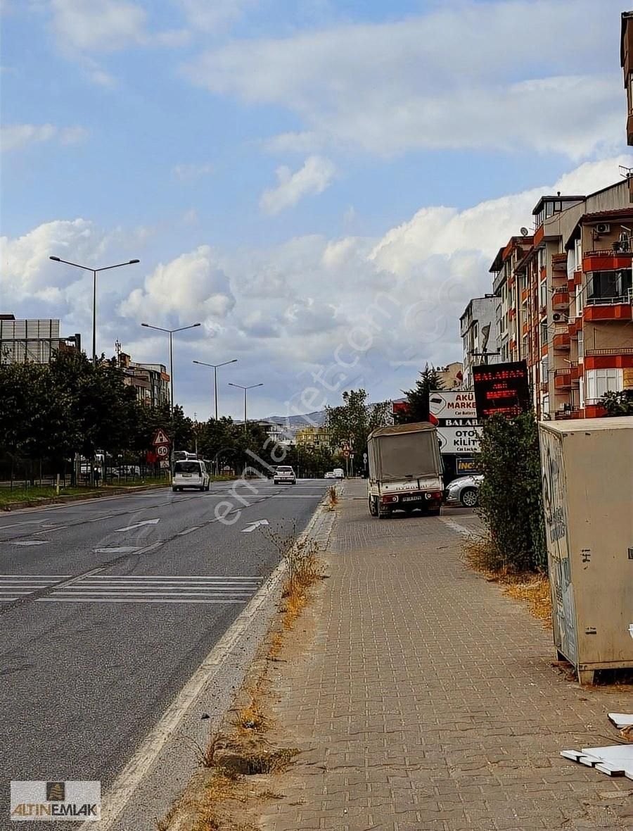Altın Emlaktan Kiralık Dükkan