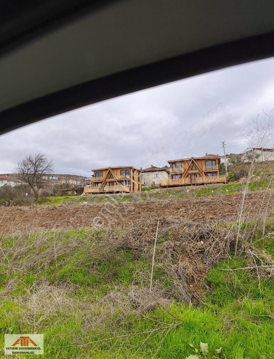 Osmaneli Medetlide Köy İçi Kadastrol Yol Cepheli 2247 M2 Arazi