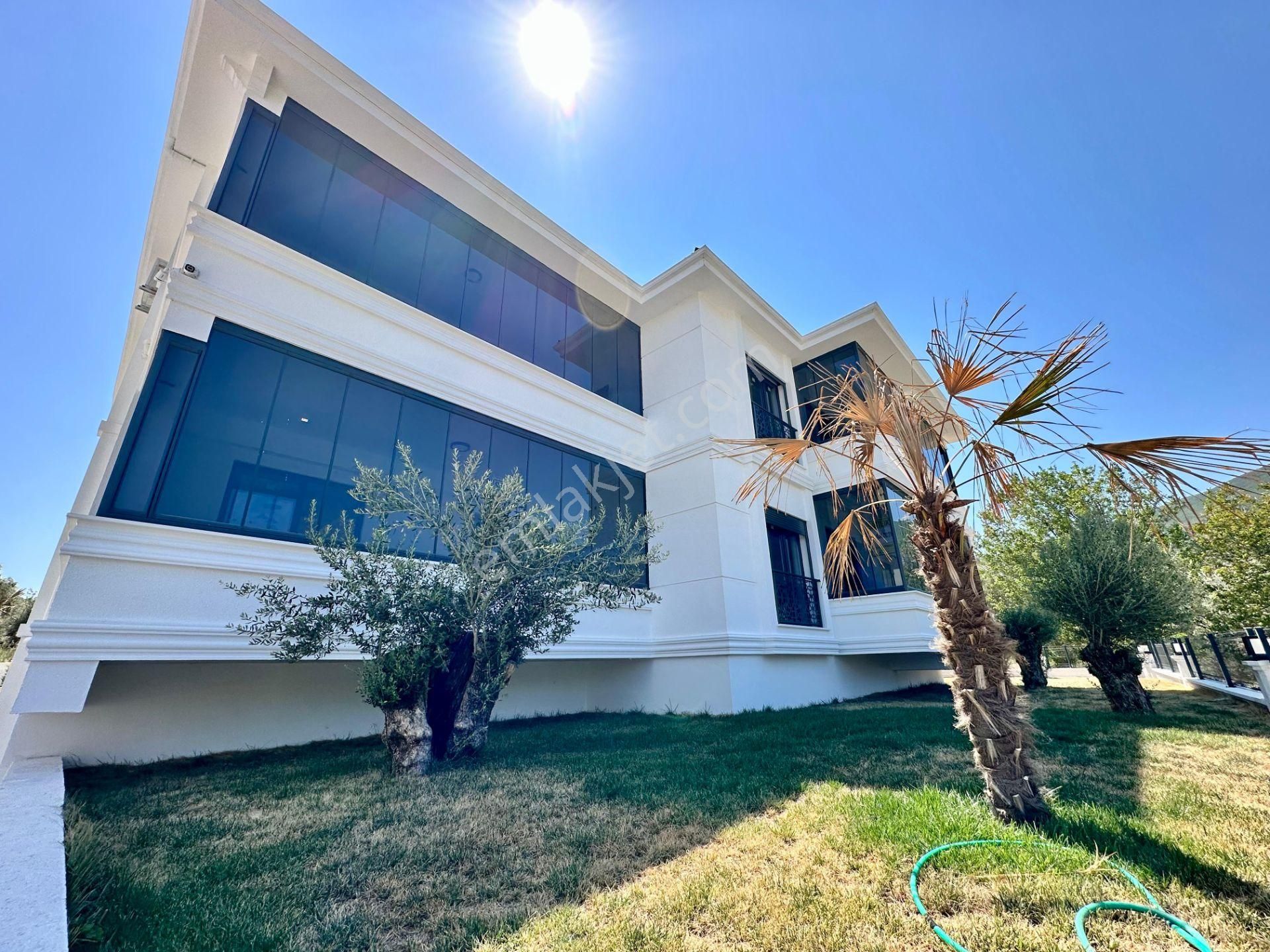 ꧁akçay Ay Emlaktan꧂körfezin İncisi Güre'de Huzur Bulacağınız Müstakil Tadında Satılık 2+1 Lüx Daire