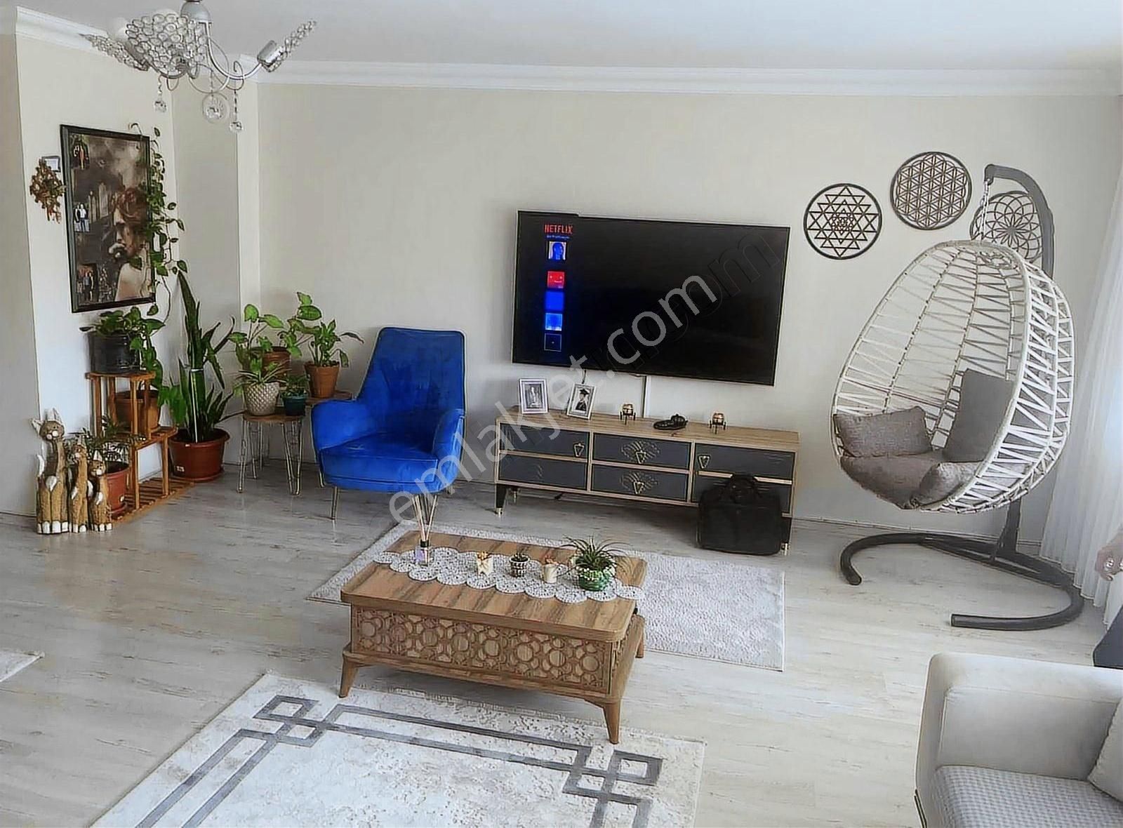 Kılıç Reis Mahallesinde Bakımlı Daire - Görsel 3