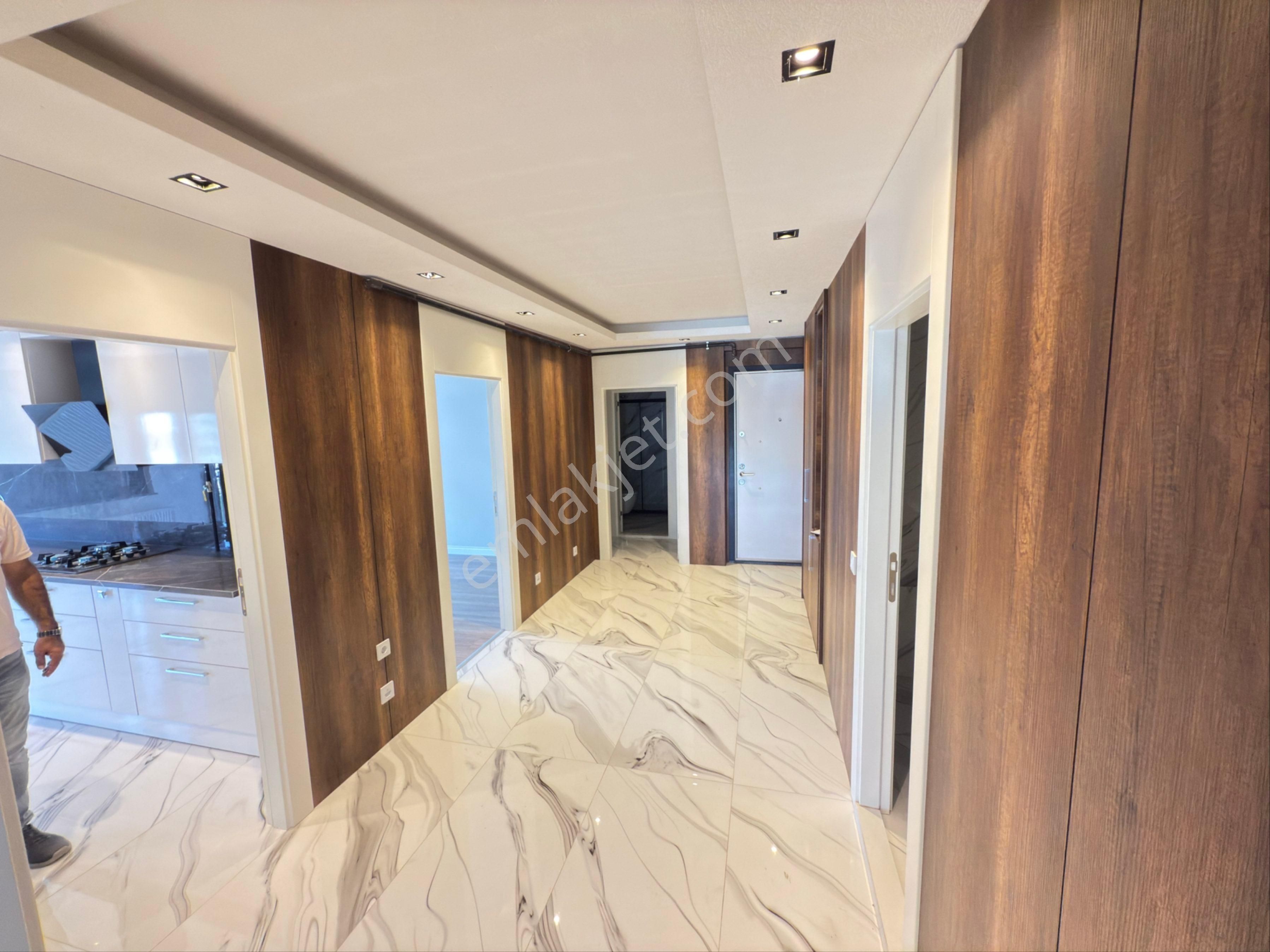 Konyaaltı Liman Mah. 3+1 Full Yapılı Satılık Daire - Görsel 13