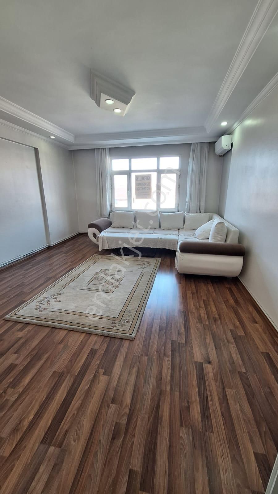 Kağıthane Gürsel Mah Cadde Üzeri Kiralık Daire 2+1