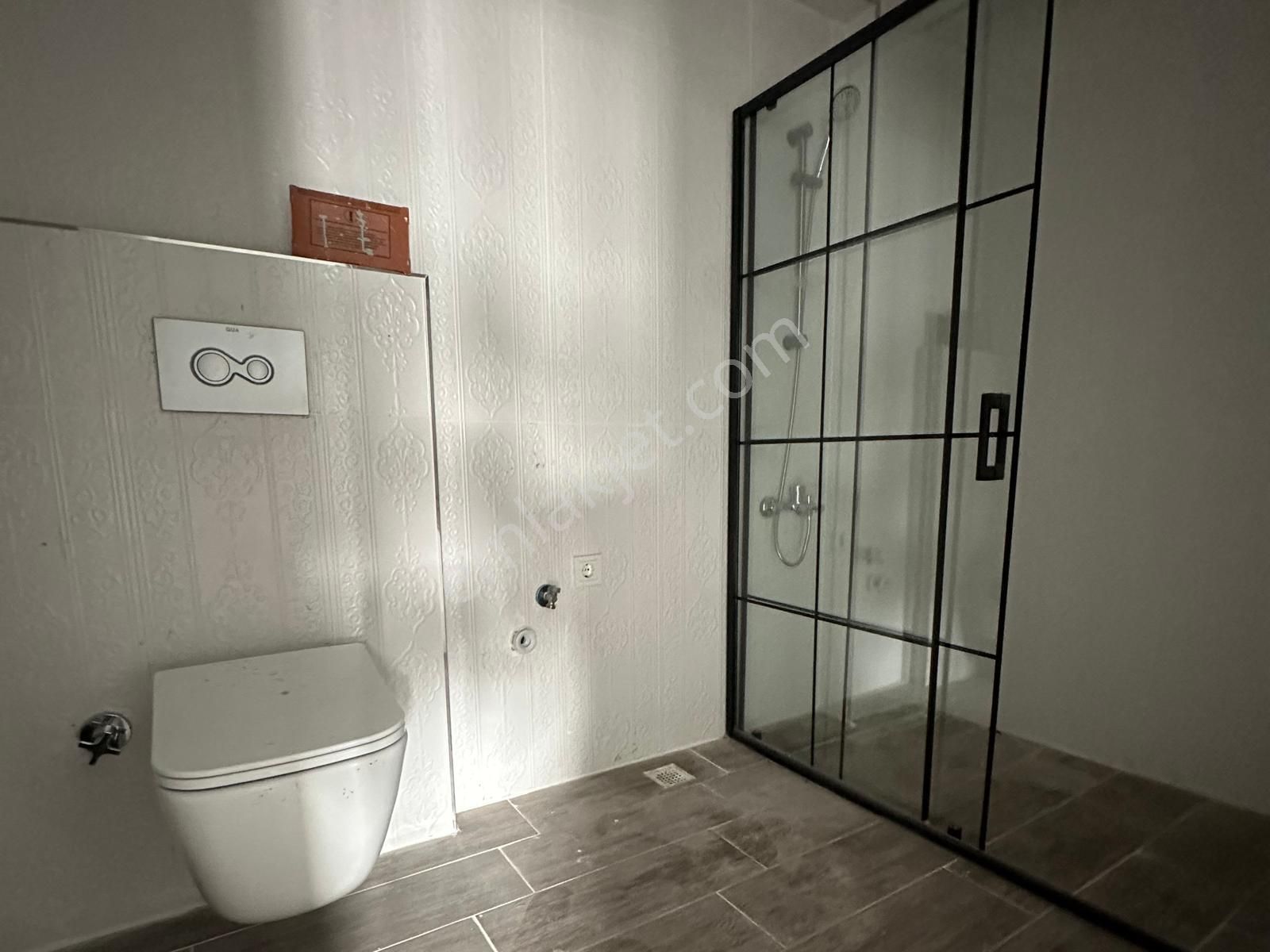 Anahtarınız Hazır! Havuzlu Site, Ayrı Mutfak, Modern 2+1 Daire - Görsel 11