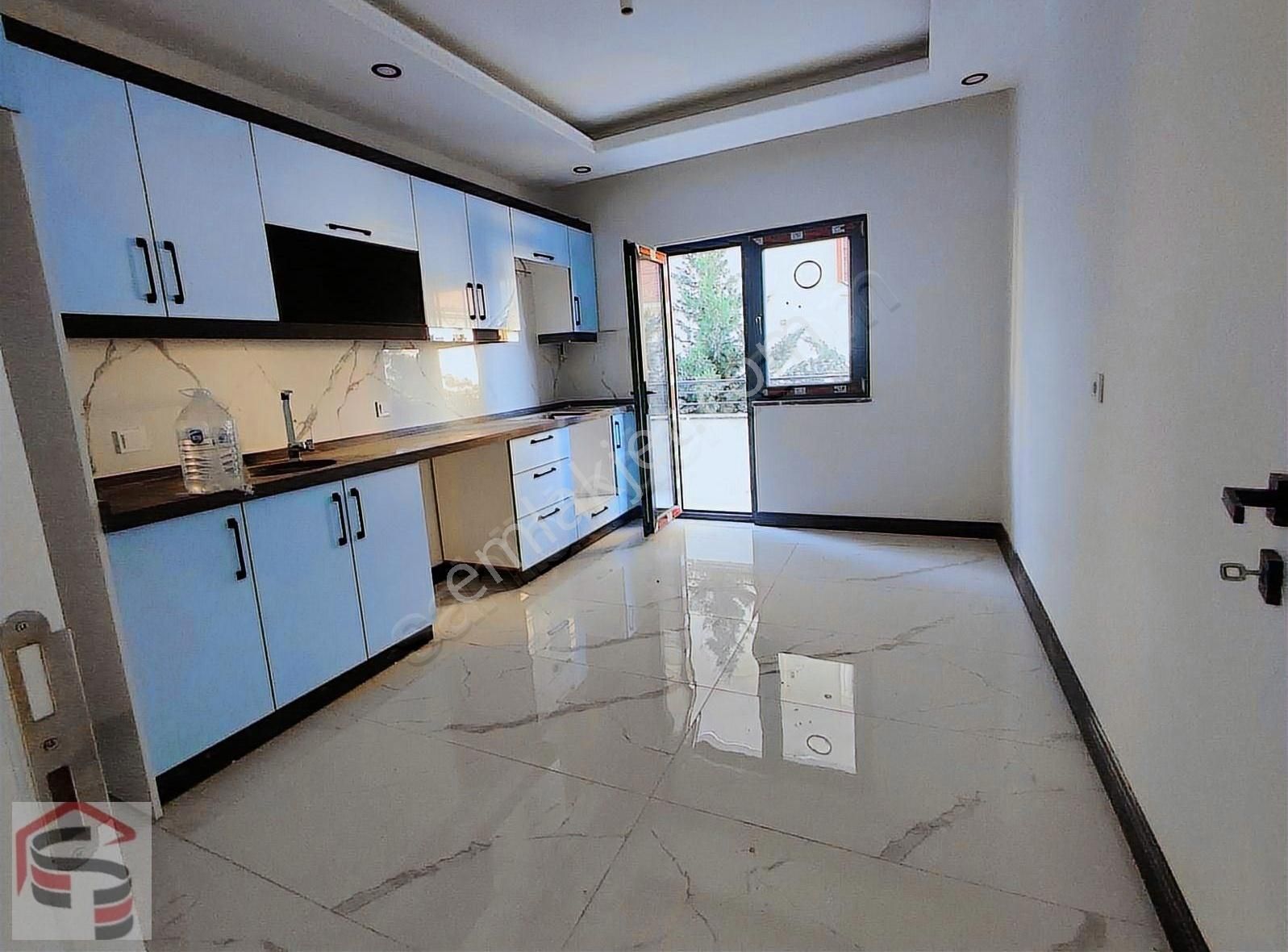 Darıca Sırasöğütlerde Satılık Lüks Arakat Daire2+1 90mtr
