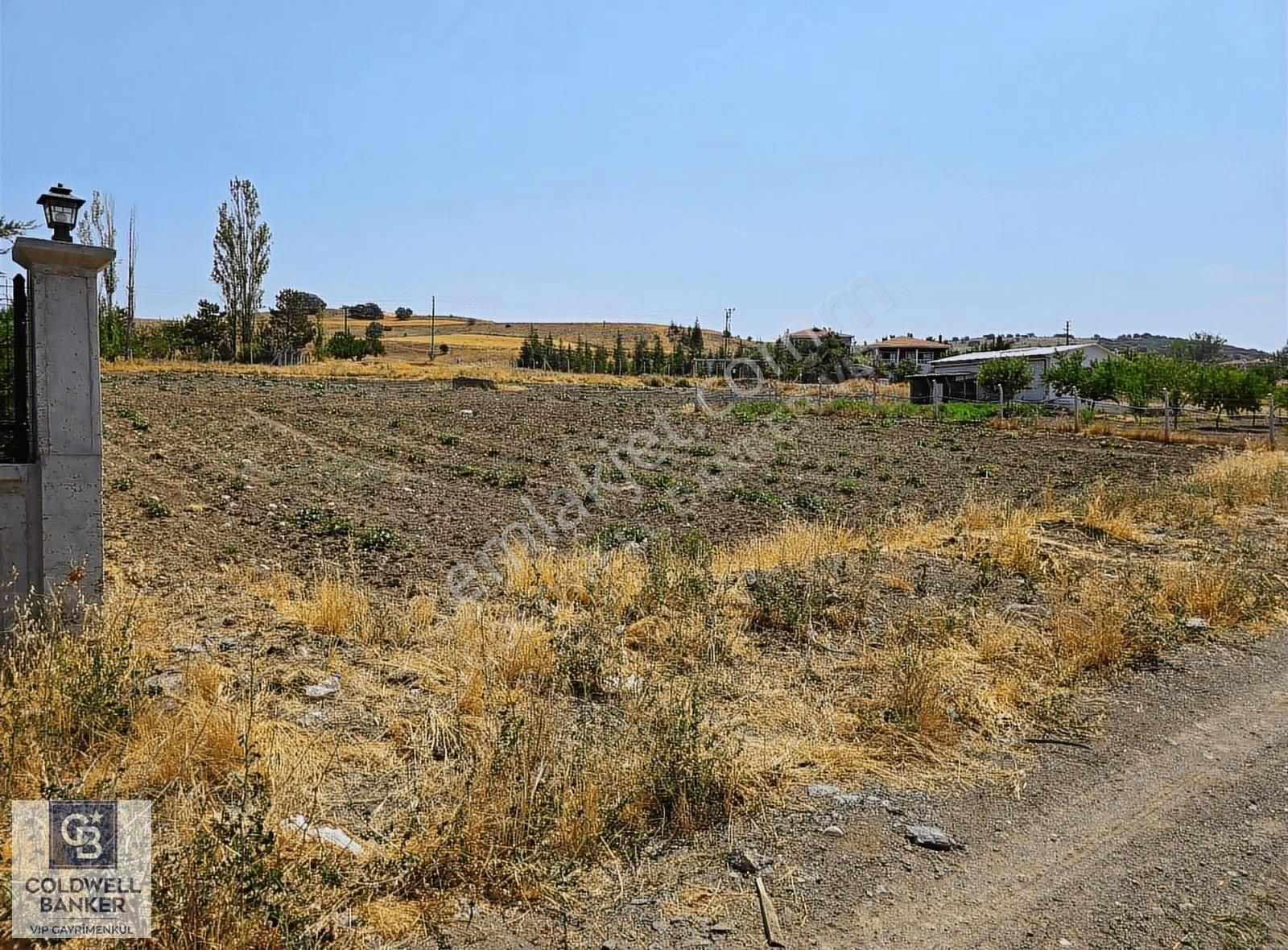 Etimesgut Şehitali 'de 1000m2 İmarlı Villa Parseli