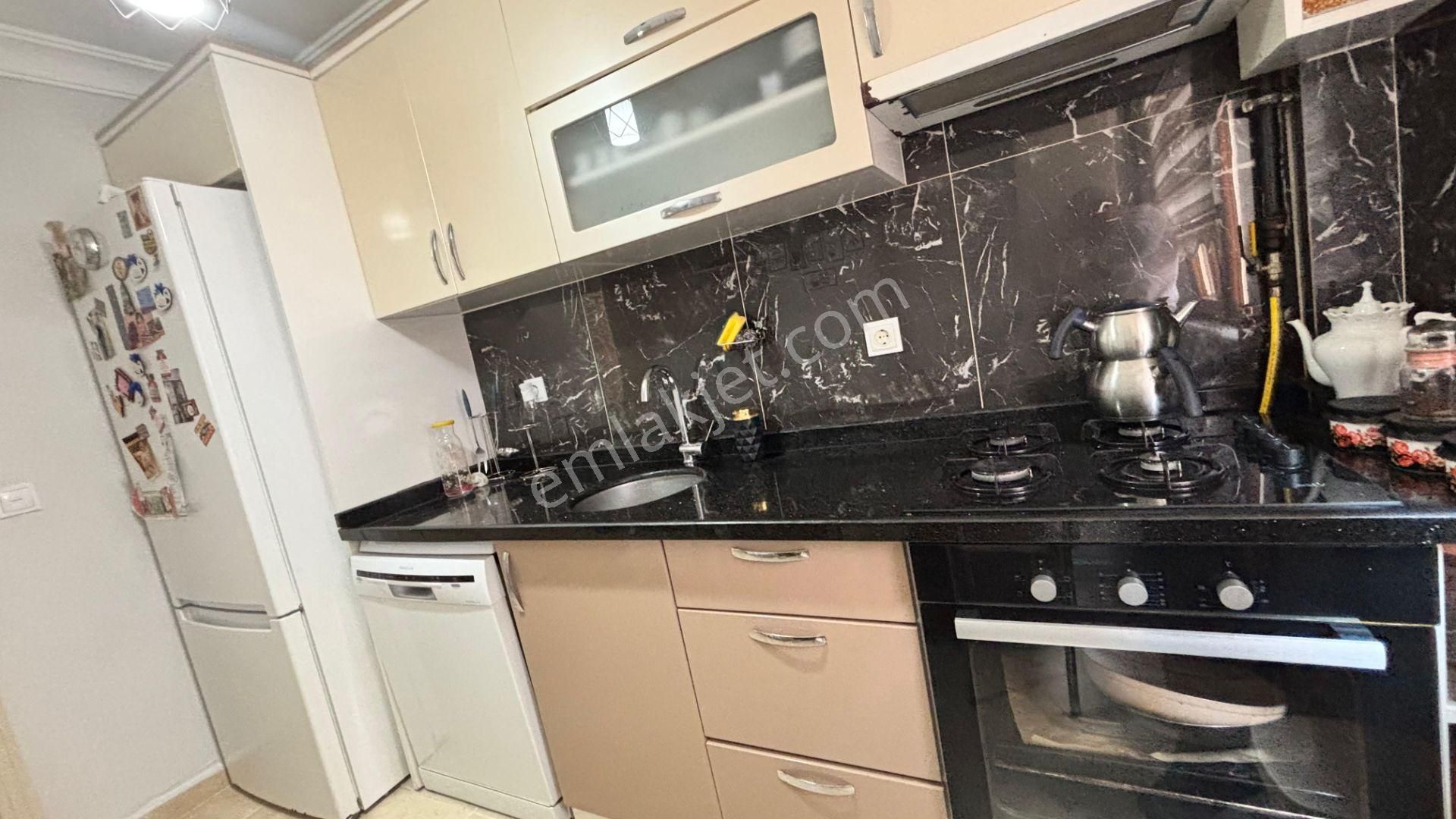 Çekmeköy Taşdelen Güngören Mah 2+1 Satılık Daire - Görsel 13