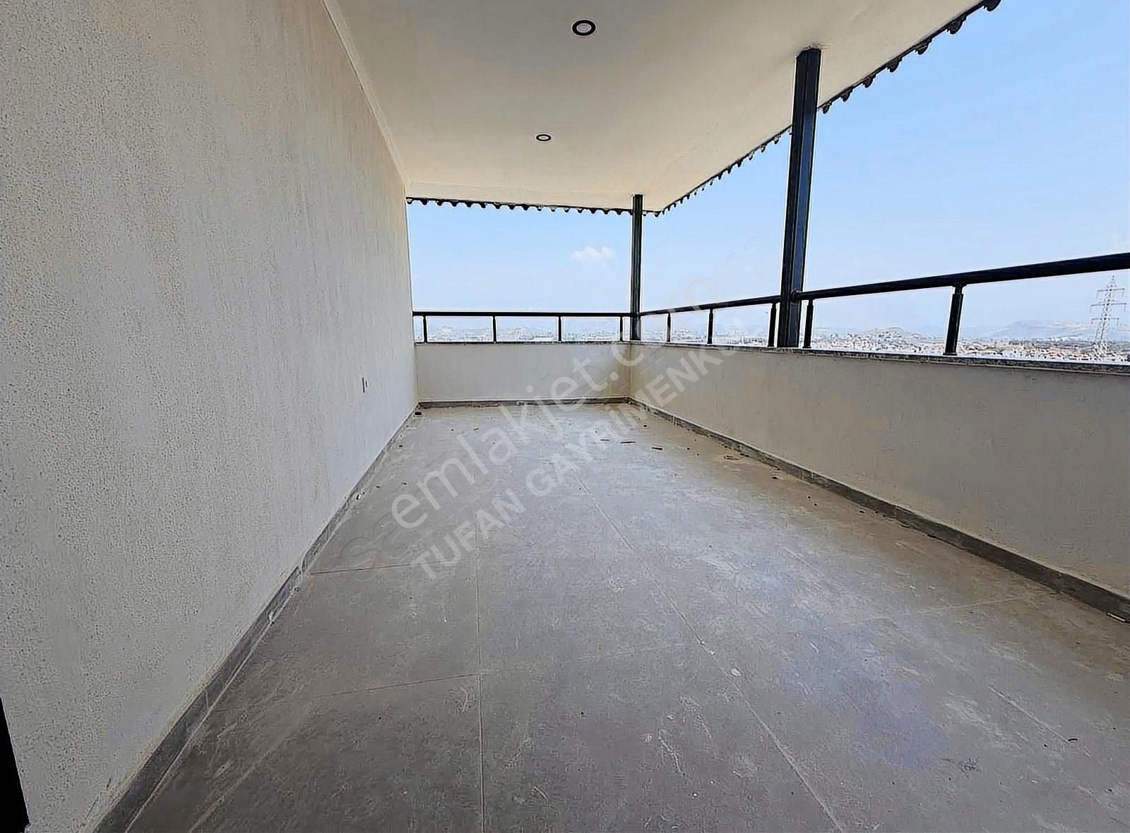 Sarılarda Ultralüks Sıfır 4+1 Dubleks Daire