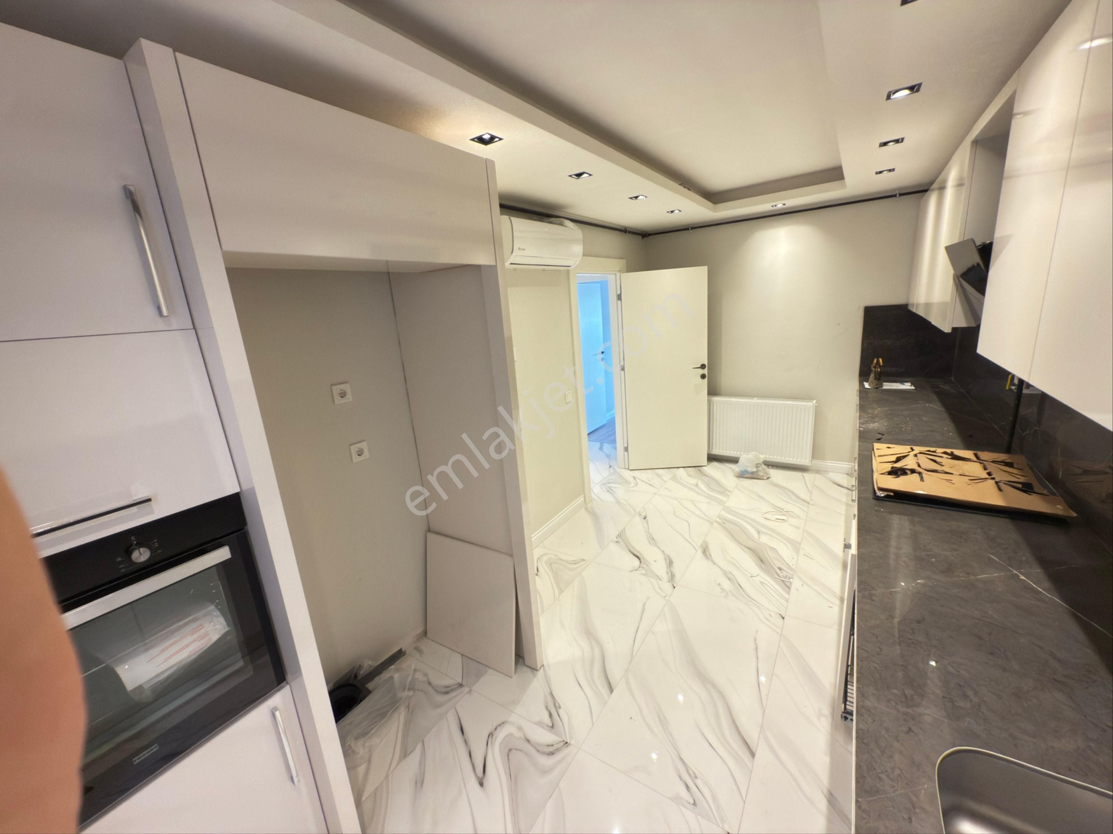 Konyaaltı Liman Mah.4+1 Lüks Dubleks Daire - Görsel 14