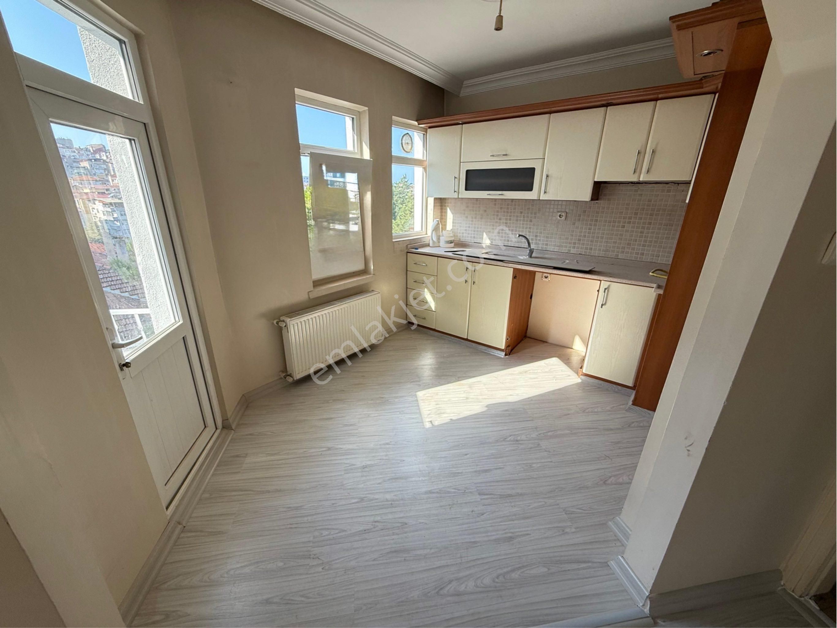 Doğan Emlak Group’tan İlkadım Kadıköy Mh.2+1 2.kat Kiralık Daire