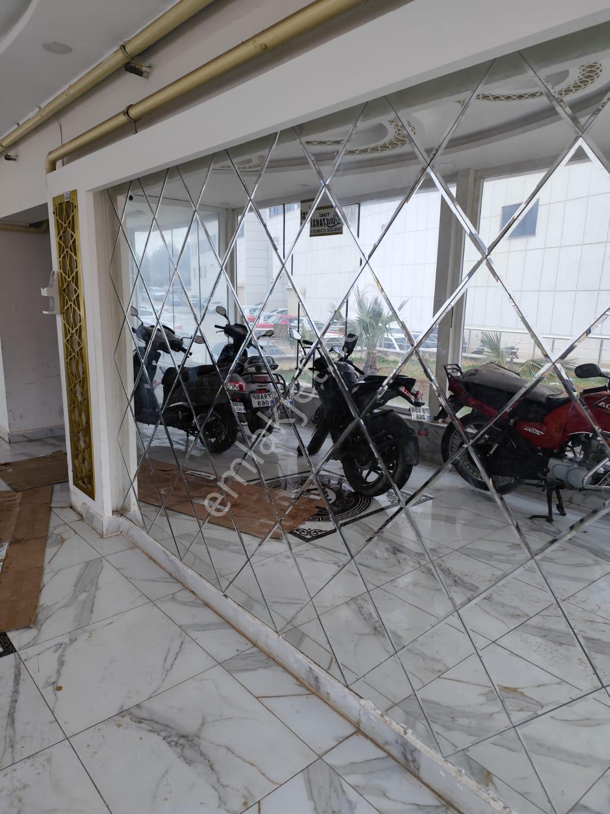Ayyıldız Emlaktan 75 M2 2+1 Eşyalı Kiracılı Çift Cepheli Ara Kat Vadi Rezidans - Görsel 17