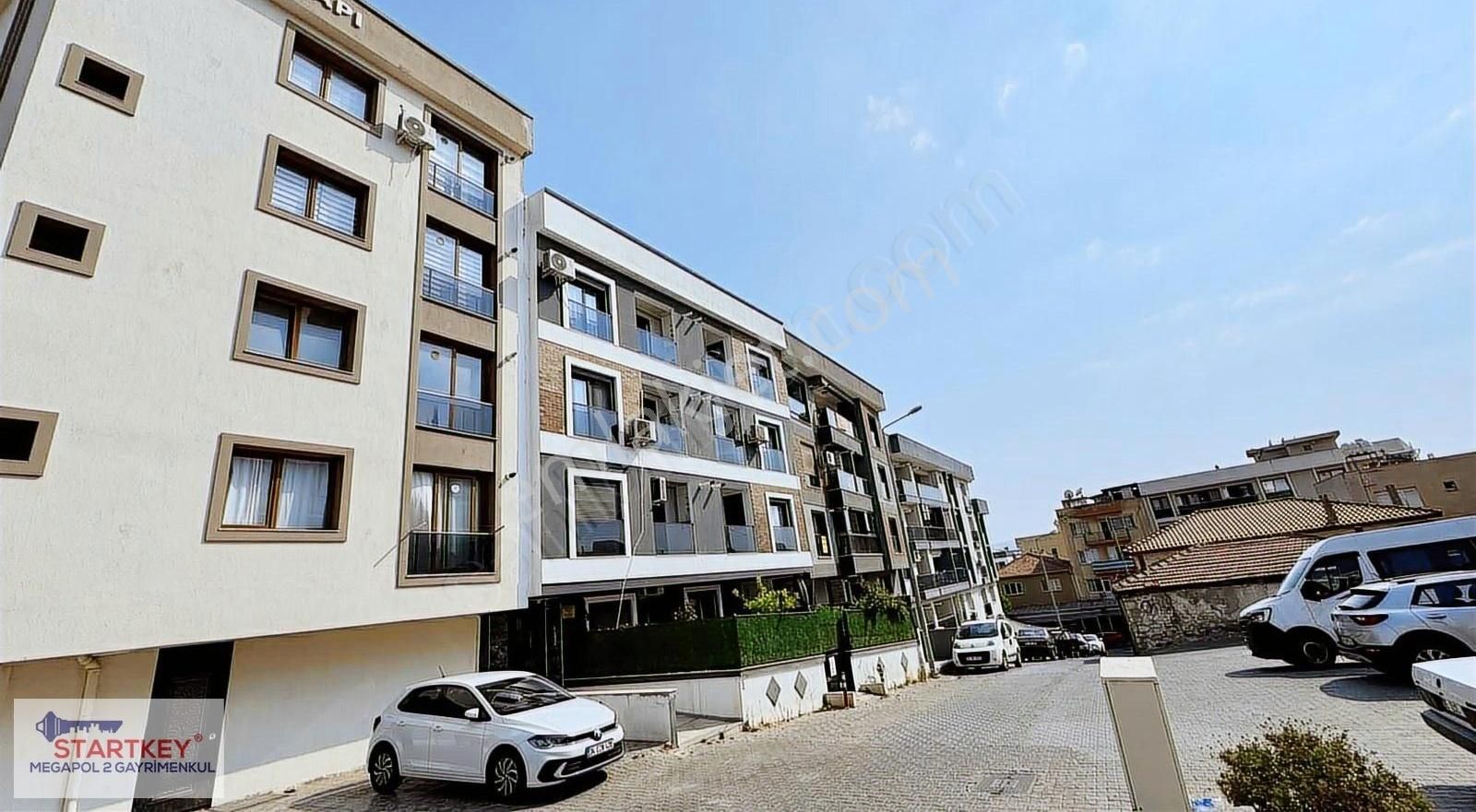 Buca 9 Eylül Üniversitesi Yakını 1+1 Eşyalı Kiralık Daire