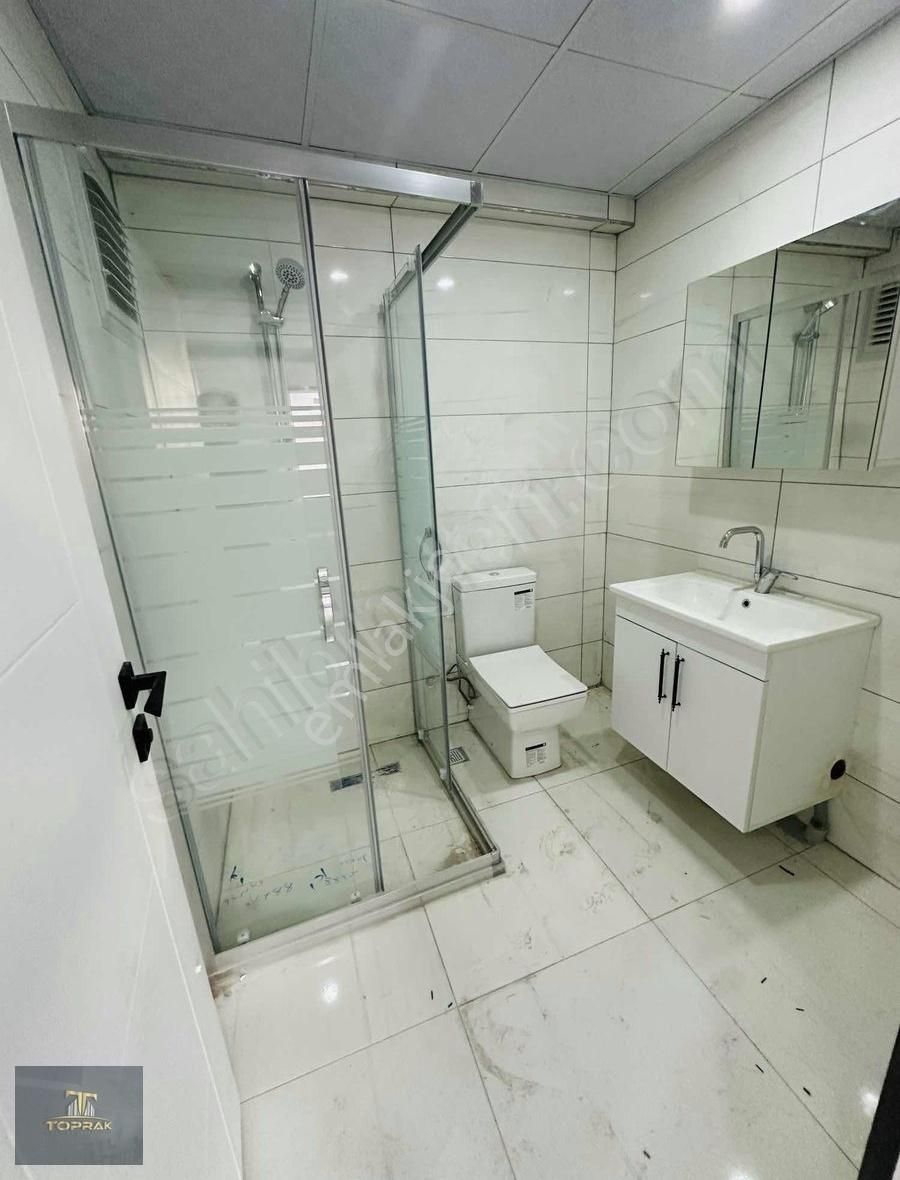 İncirtepe De Satılık Ön Cephe 2+1 Daire