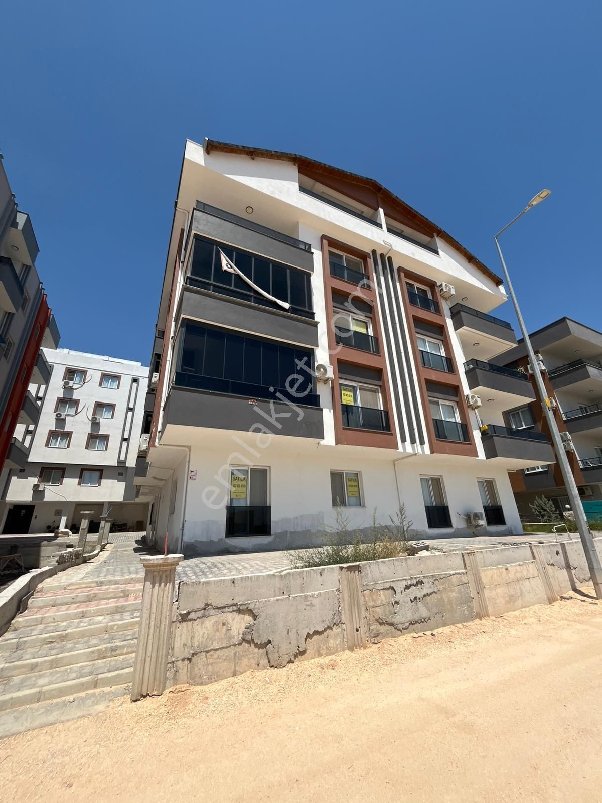 Mersin/silifke/sarıcalar Mahallesi 3+1 Satılık Yerden Isıtma Daire
