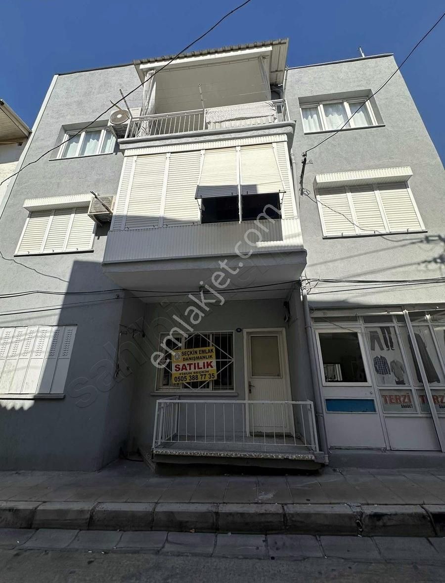 Altındağ Zafer Mah.'nde Geniş 2+1 Yüksek Girişli Ve Otoparklı