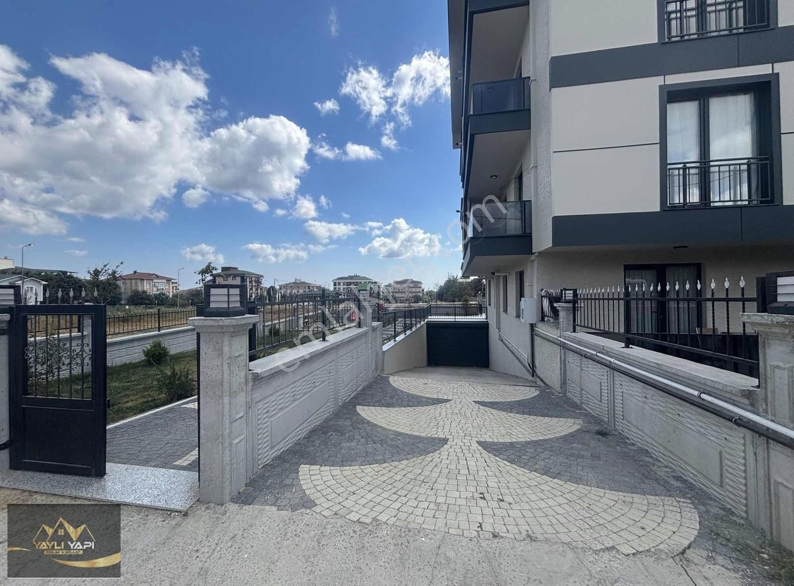 Kumburgaz. 2+1 Sıfır Satılık Daire
