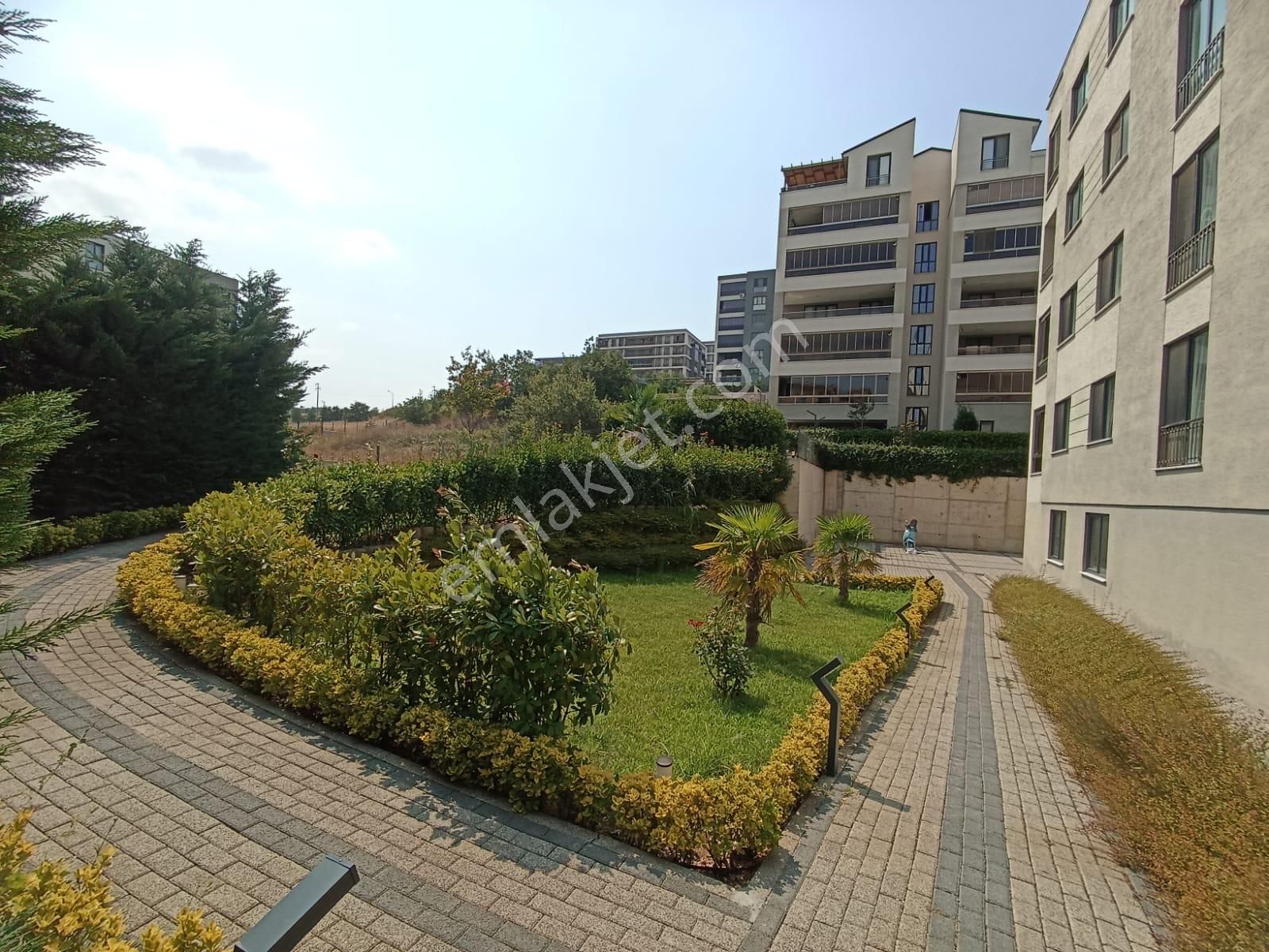 Kayapa 30 Ağustos'ta Site İçi Kiralık 3+1 Arakat Daire