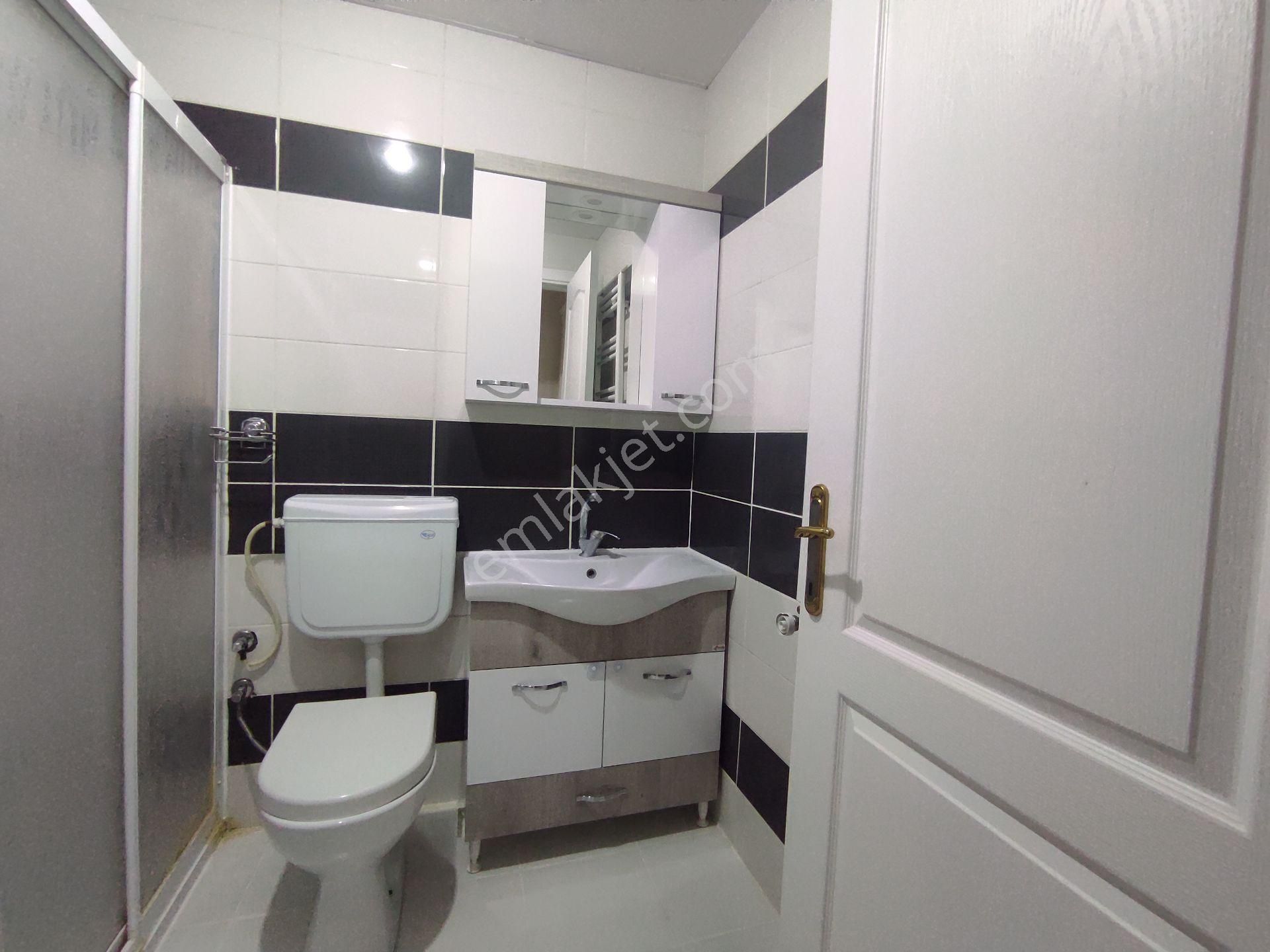 Araplar İl Jandarma Karşısı İçi Yapılı Satılık 3+1 Daire - Görsel 16