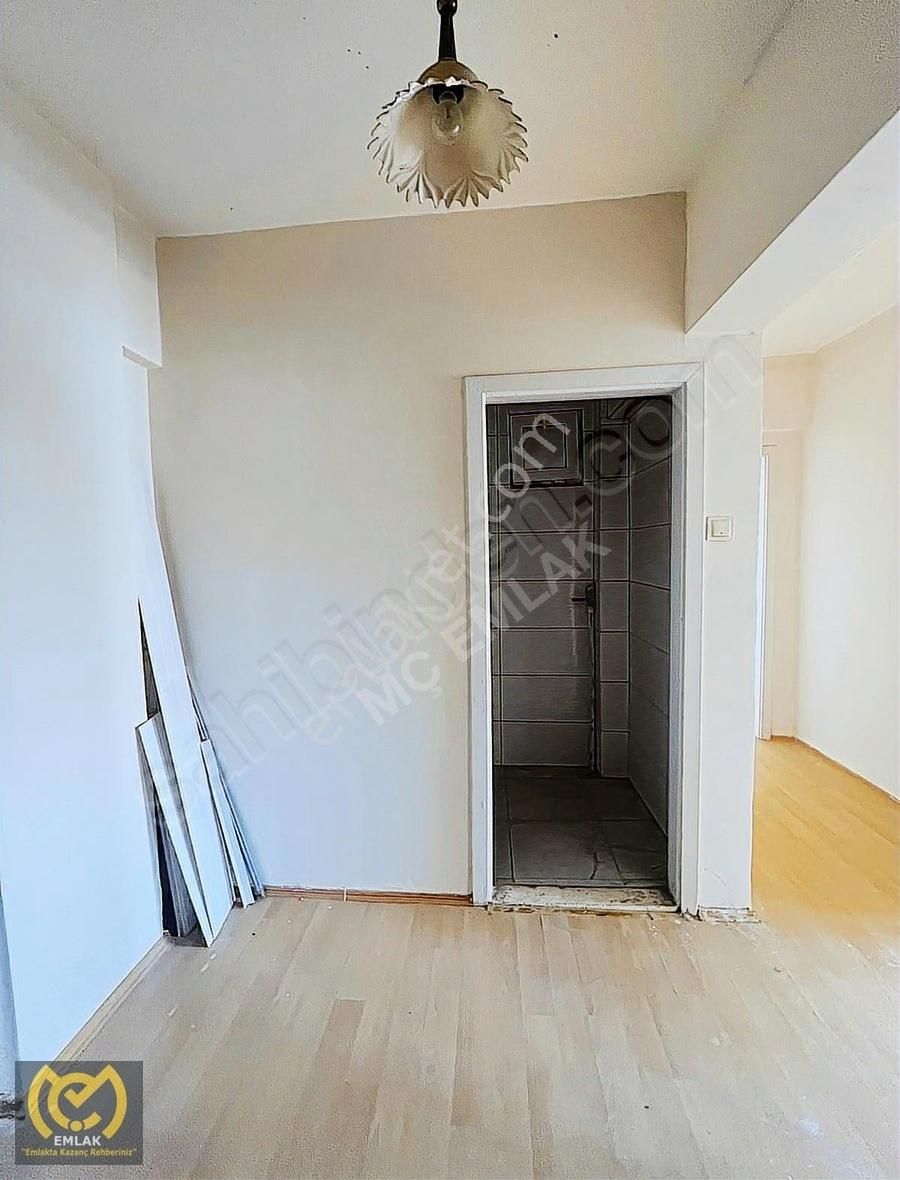 Mç Emlaktan Cadde Üzeri Konum,baştan Aşşağı Yenilenmiş Daire!! - Görsel 22