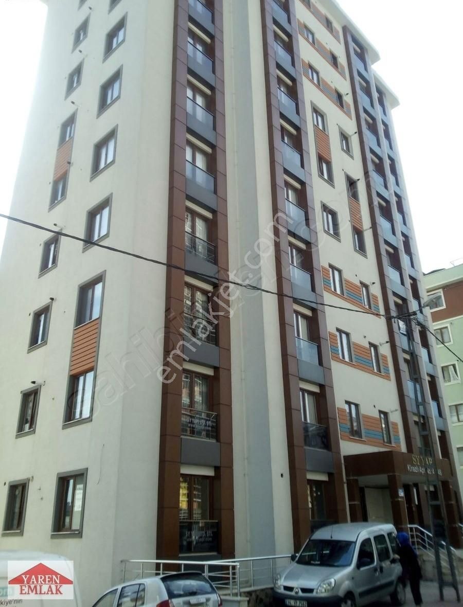 Yarenden İnkilapte Yeni Bina 1+1 Ters Dublex Daire