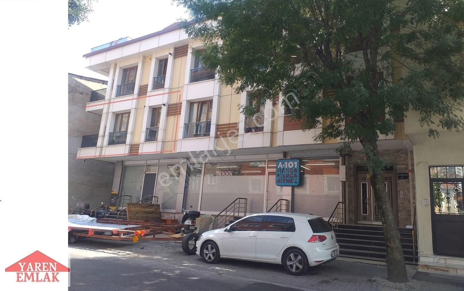 Yarenden Yeni Binada Hastane Karşısında Ara Kat 2+1 87m2