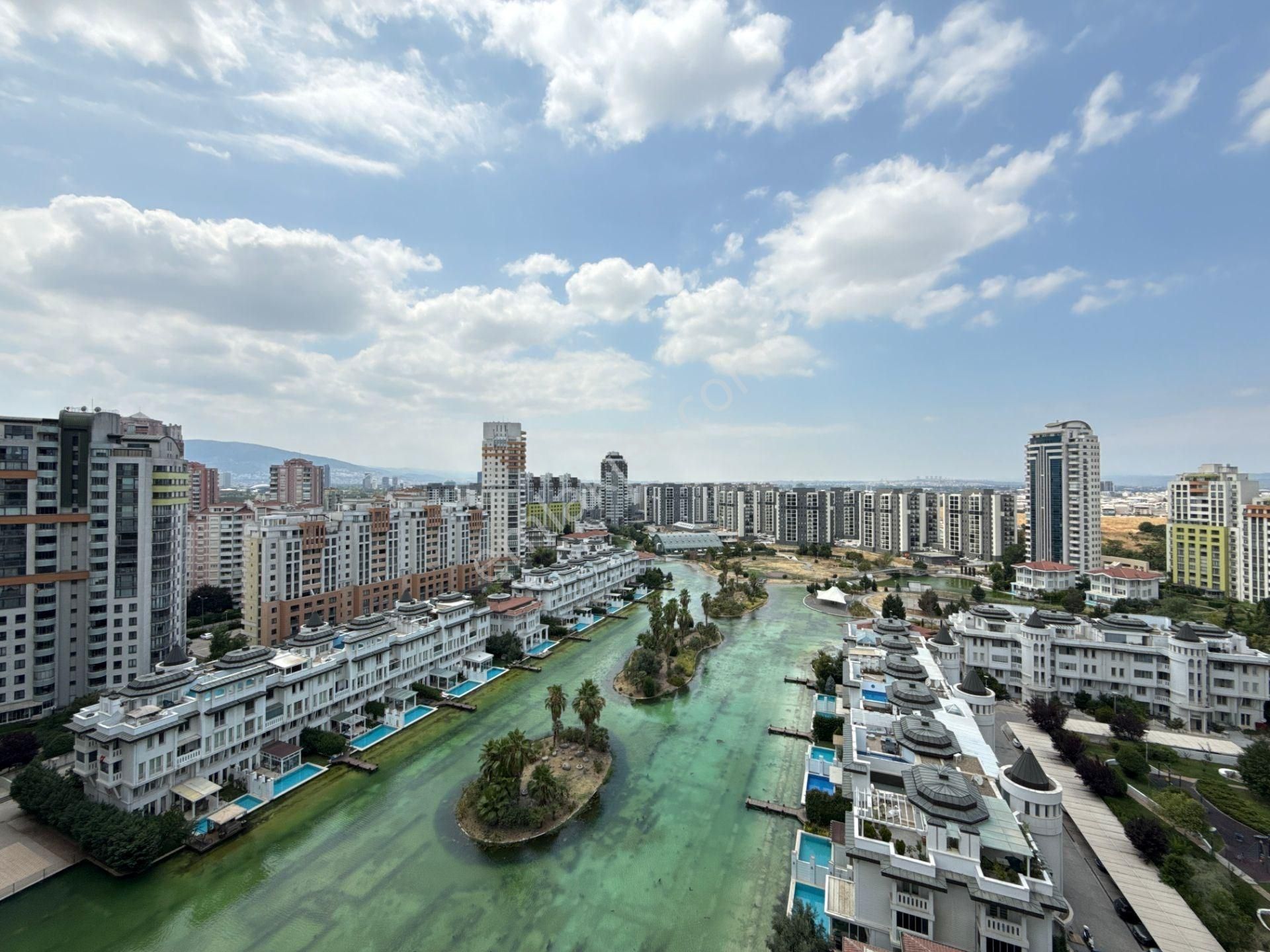 Bursa Sinpaş Modern Evleri'nde Satılık 4+1 Daire
