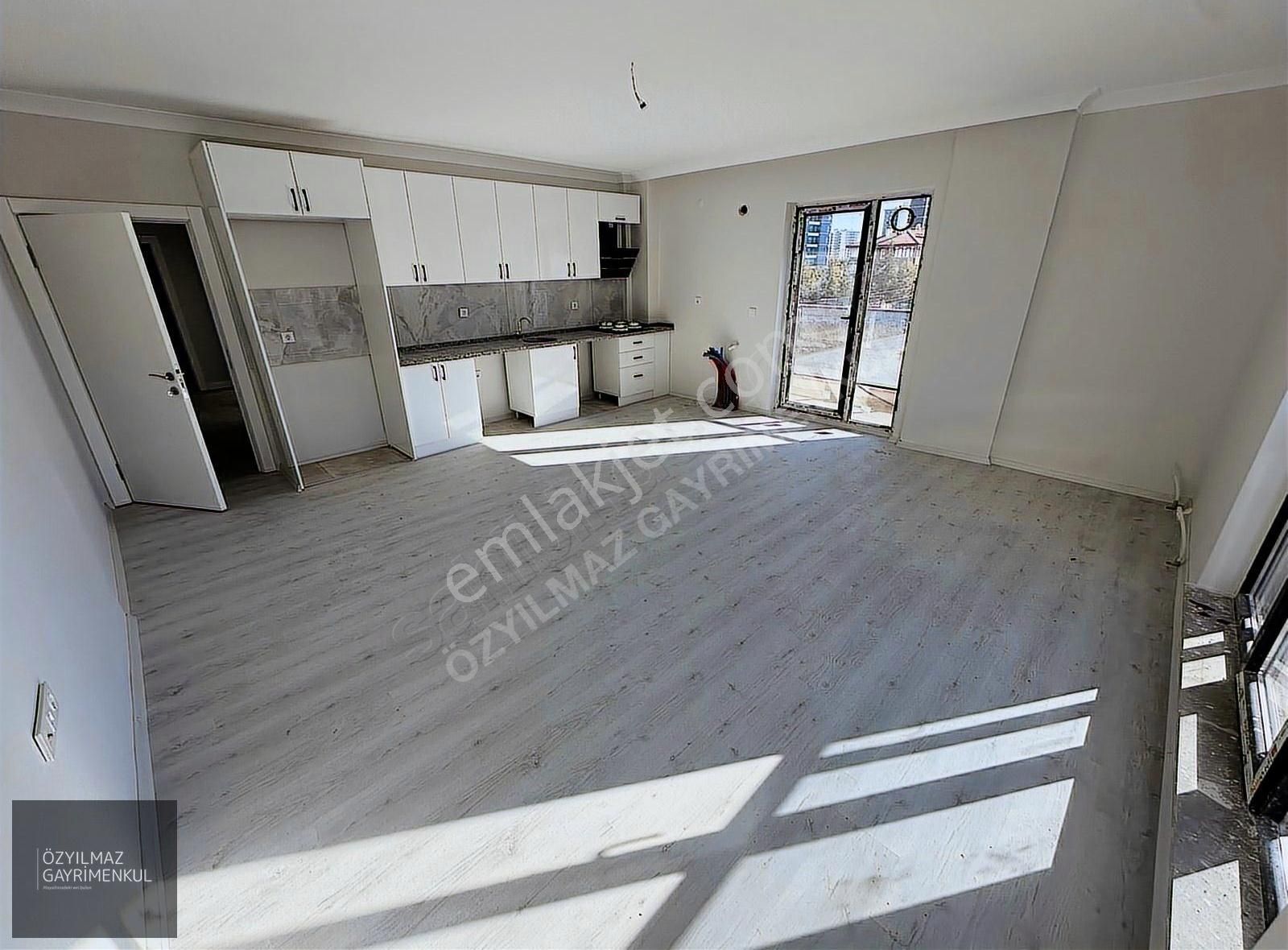 Yenimahalle Susuz'da 2+1 Ultralüx Yapılı Sıfır Daire!!