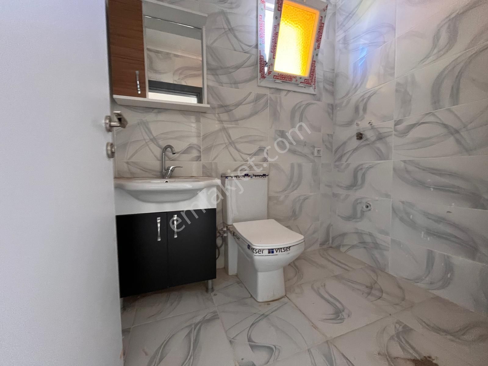 Seferihisar Cumhuriyette Sahile Yakın Bahçeli 3+1 Villa - Görsel 26