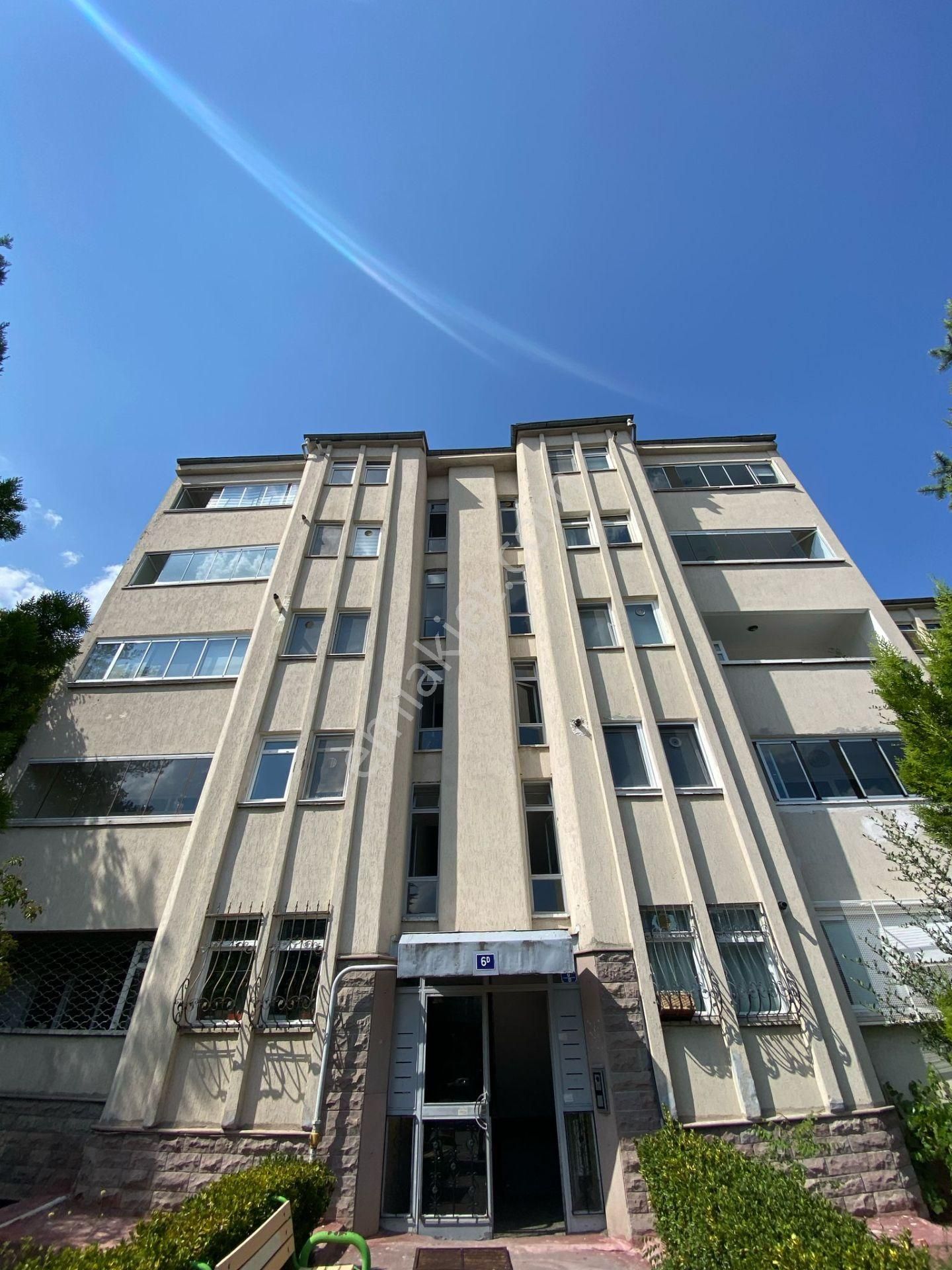 Klc Yatırım A.ş'den Emsan Sitesinde Boş 3+1 Daire