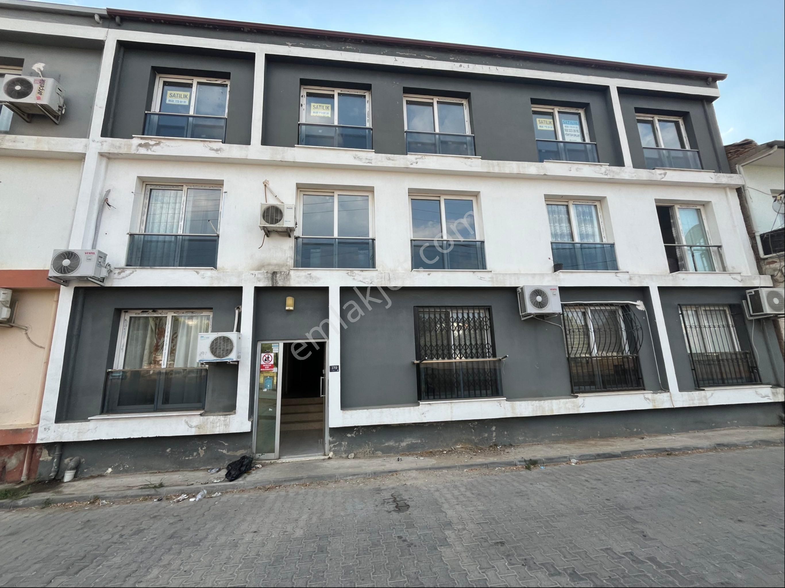 Miray Emlaktan Nazilli Yenisanayi Mahallesinde Eşyalı Kiralık 1+1 Daire