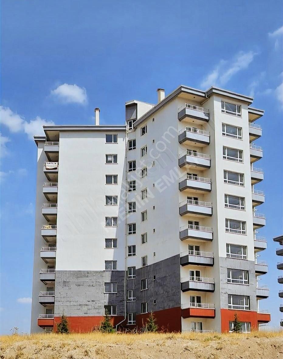 **alcı Mah. Elvan Pamuk Sit. 3+1 Satilik Daire**