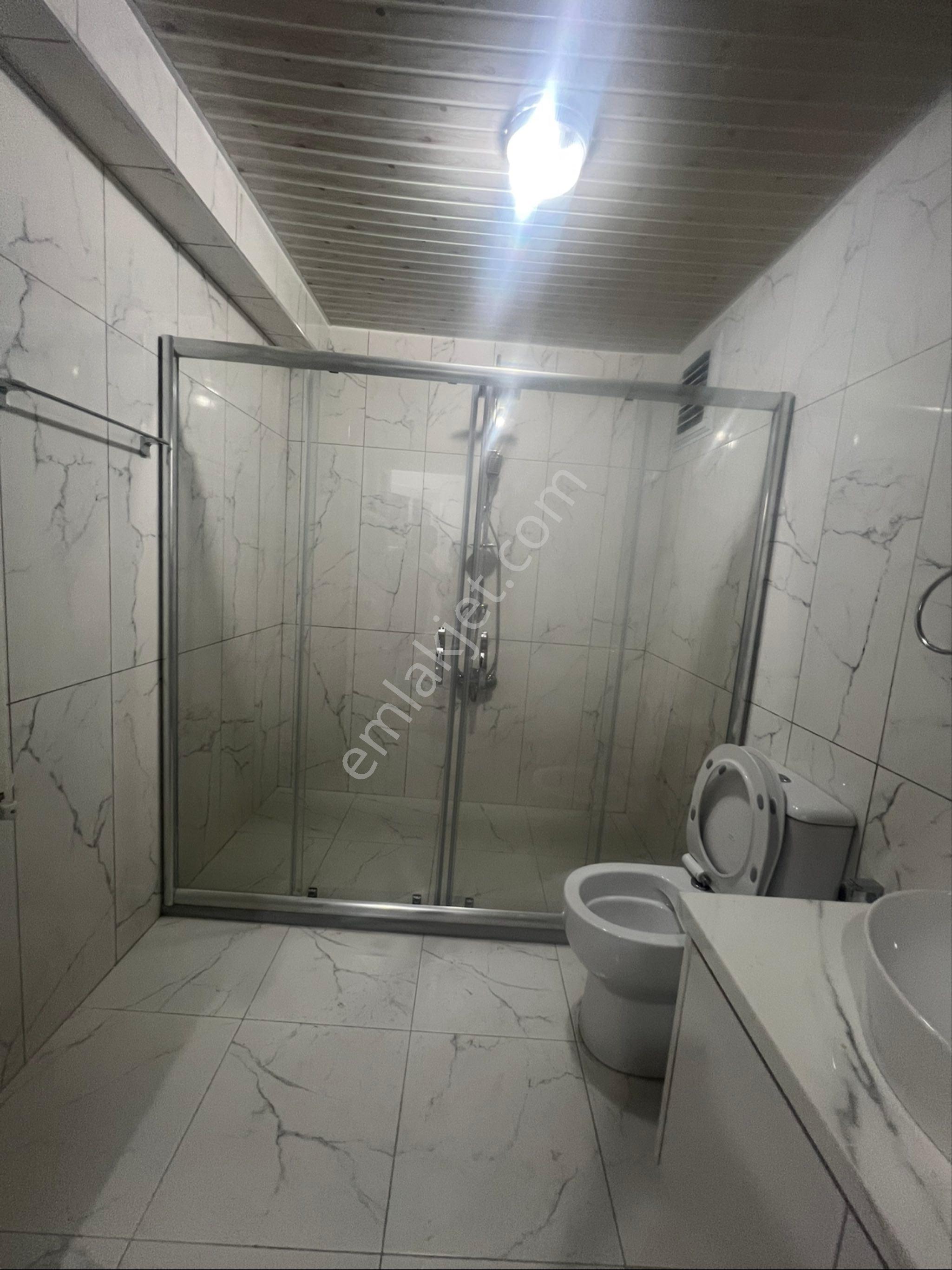 Arkadaş Emlaktan Bahçelievler Mah. Çoban Market Civarı, İçi Ful Yapılı 3+1 Satılık Daire - Görsel 14