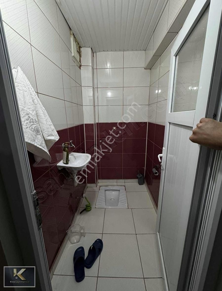 Ofis Ayhan Durağında Satılık 2+1 110 M2 Net Fırsat Daire