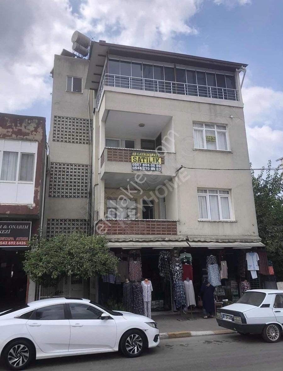 Ptt Evleri Mh. Cadde Üzeri 3+1 Geniş Oturumlu Dairemiz Satılık