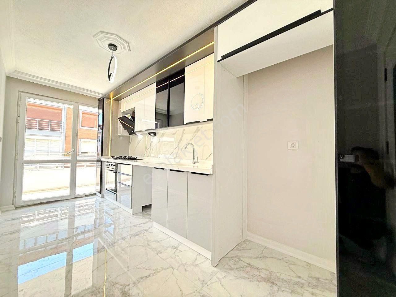 Kent'ten Satılık Akçayda Denize 400mt Doğalgazlı Arakat 3+1daire