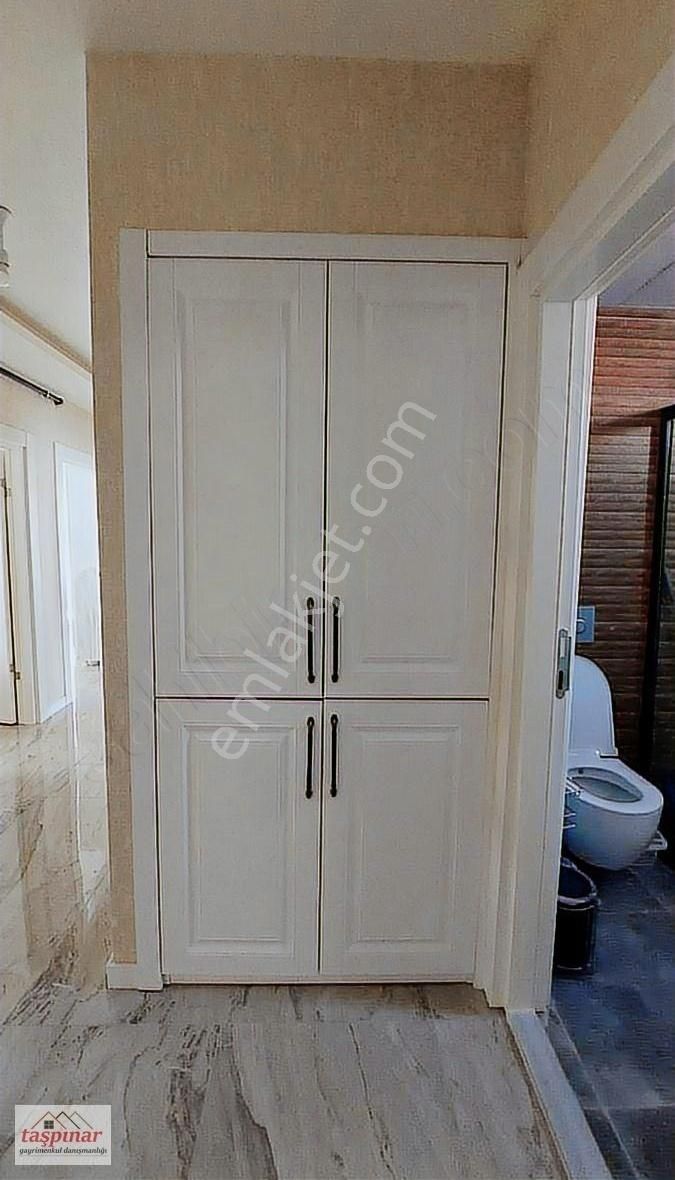 Ereğli Kapı Mahallesi'nde Satılık 3+1 Yüksek Giriş Daire
