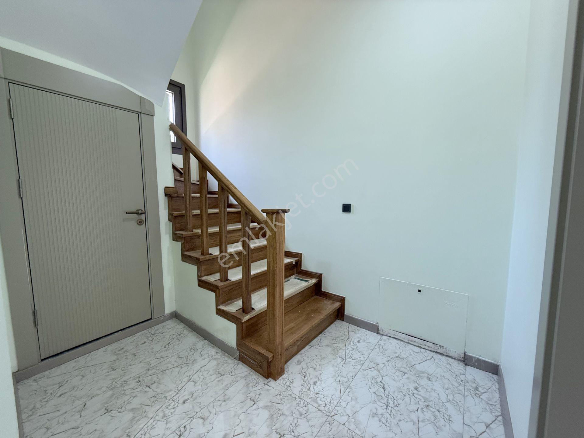🟣🟣 Güç Gayrimenkul'den Zeytinli'de Geniş Bahçeli & Teraslı Lüx Tasarım Satılık 4+1 Villa - Görsel 16