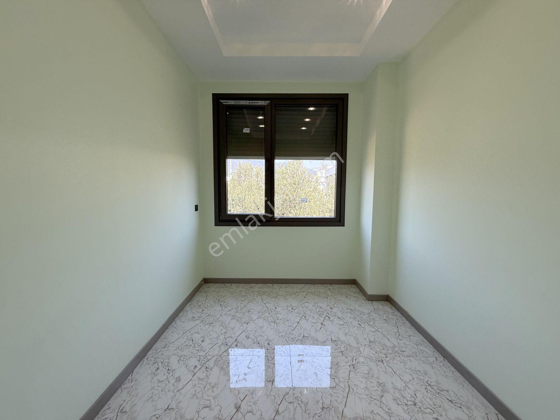 🟣🟣 Güç Gayrimenkul'den Zeytinli'de Geniş Bahçeli & Teraslı Lüx Tasarım Satılık 4+1 Villa - Görsel 30