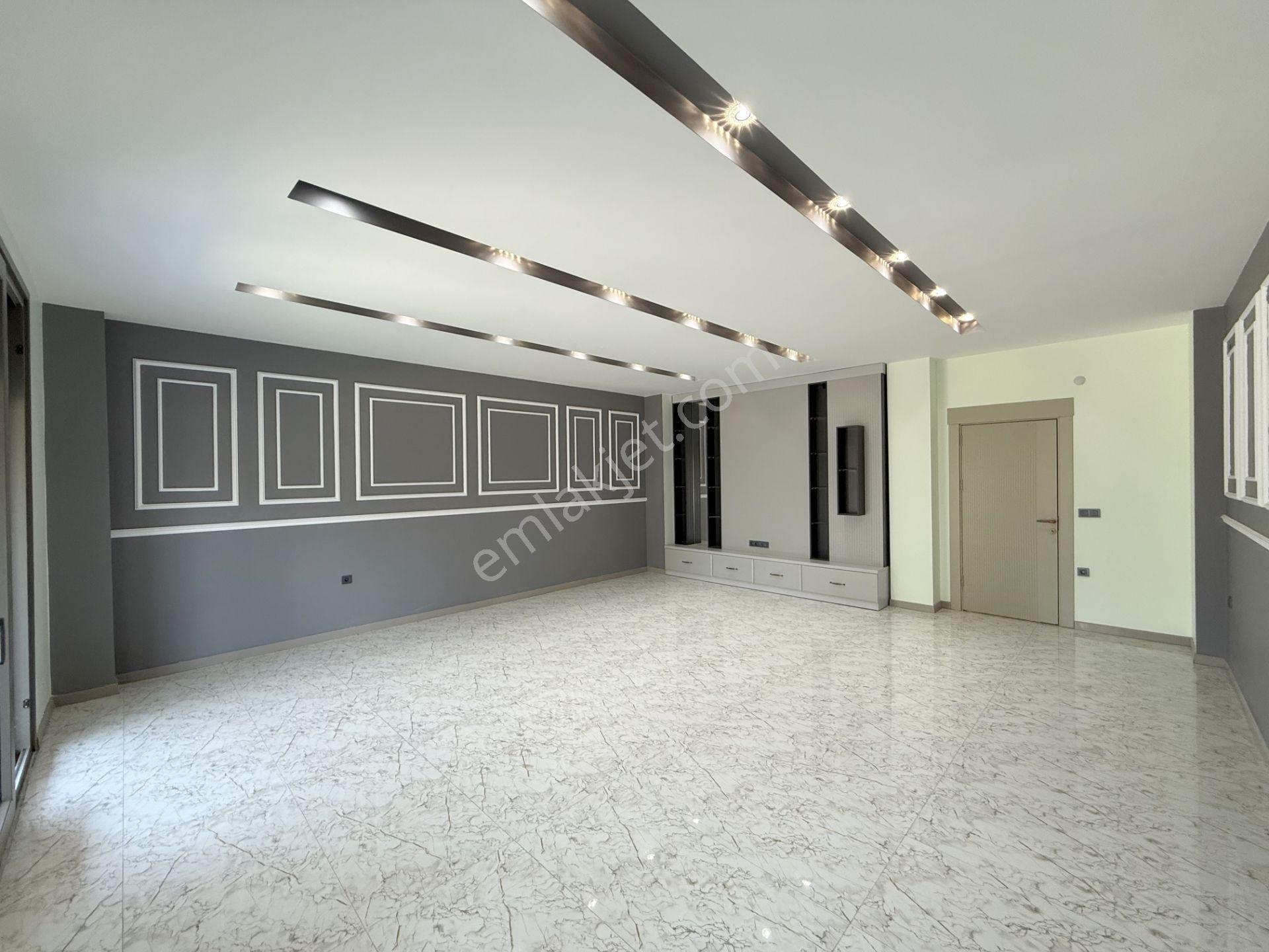 🟣🟣 Güç Gayrimenkul'den Zeytinli'de Geniş Bahçeli & Teraslı Lüx Tasarım Satılık 4+1 Villa - Görsel 20