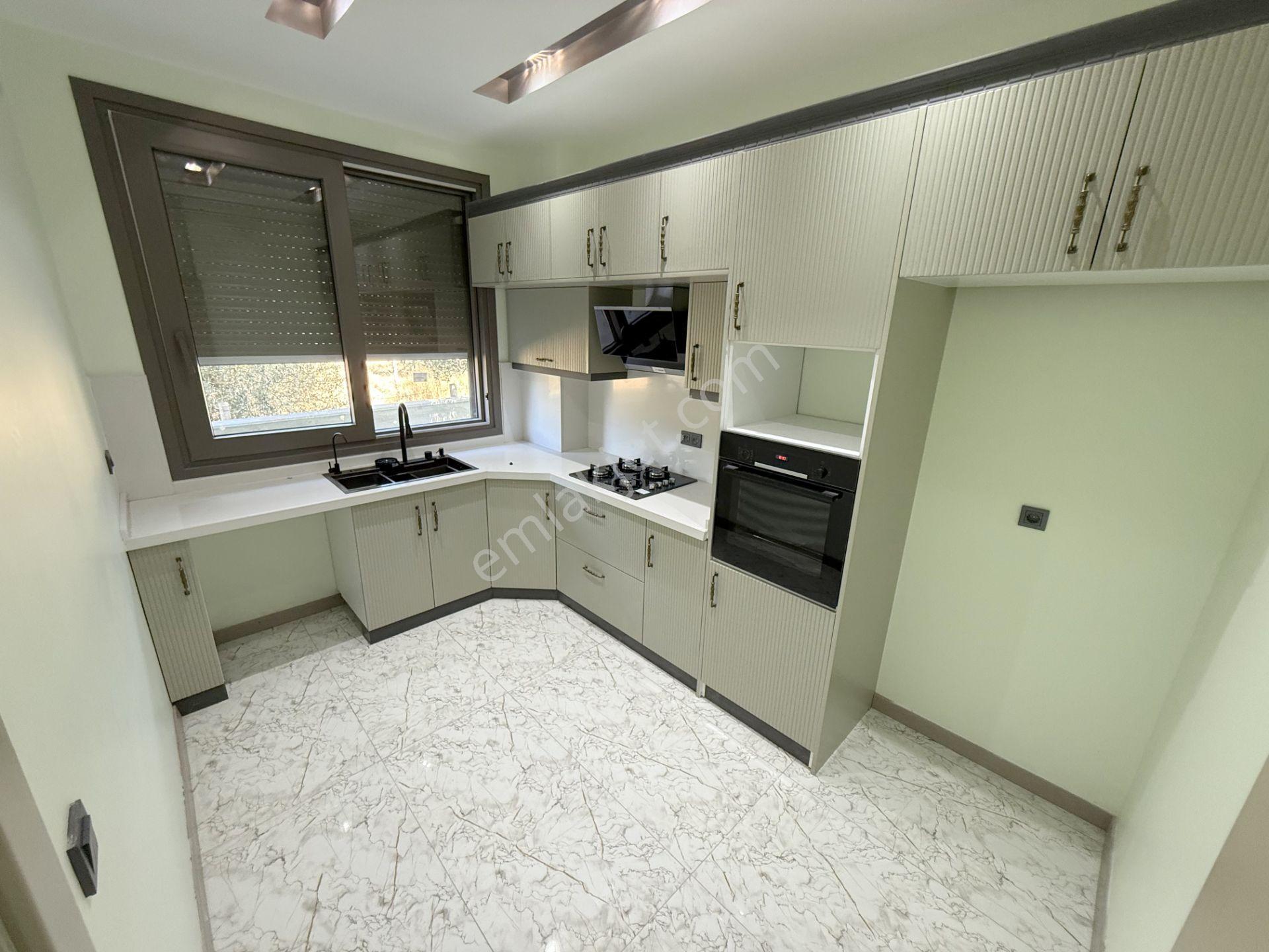 🟣🟣 Güç Gayrimenkul'den Zeytinli'de Geniş Bahçeli & Teraslı Lüx Tasarım Satılık 4+1 Villa - Görsel 19