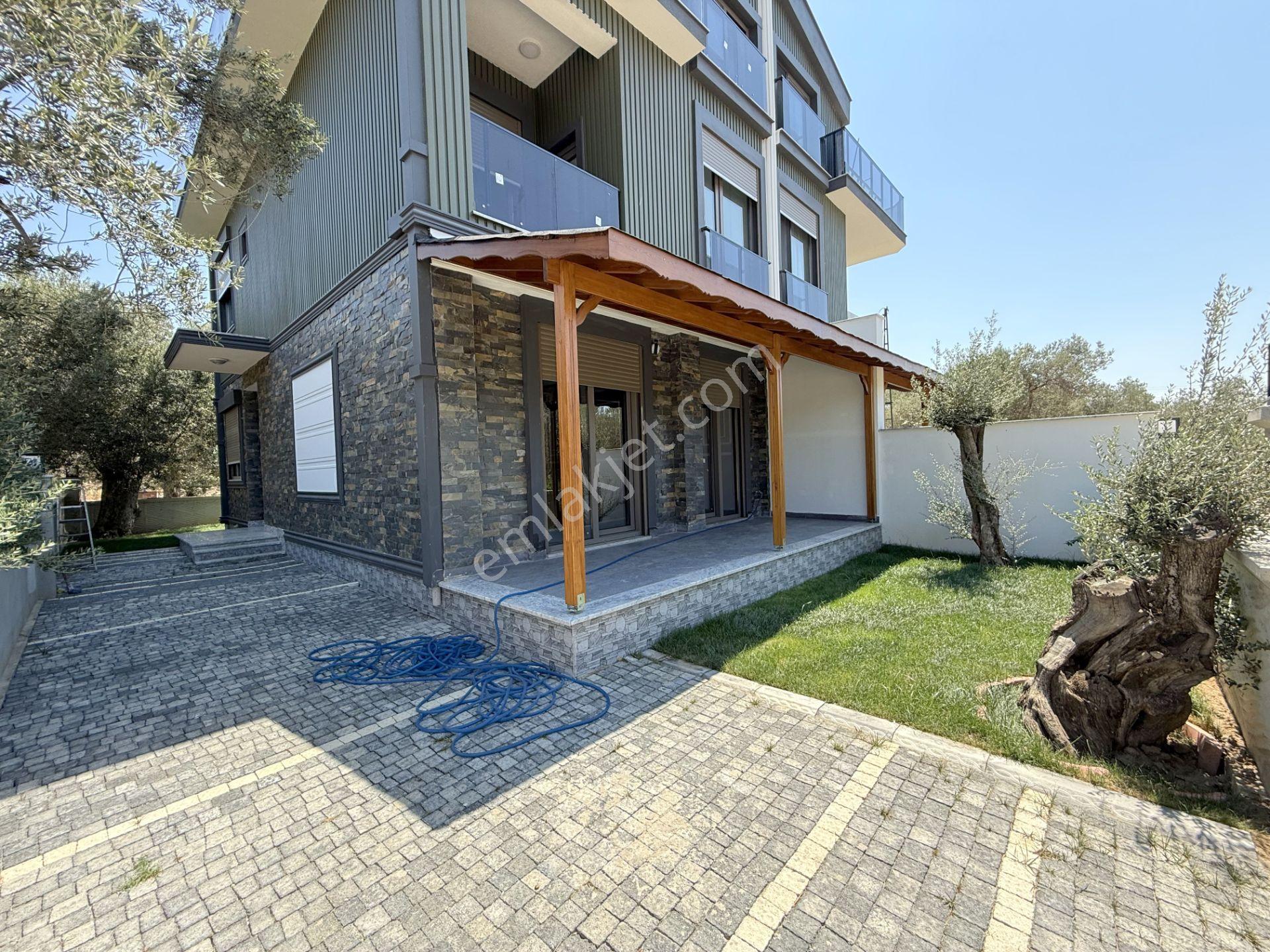 🟣🟣 Güç Gayrimenkul'den Zeytinli'de Geniş Bahçeli & Teraslı Lüx Tasarım Satılık 4+1 Villa - Görsel 15