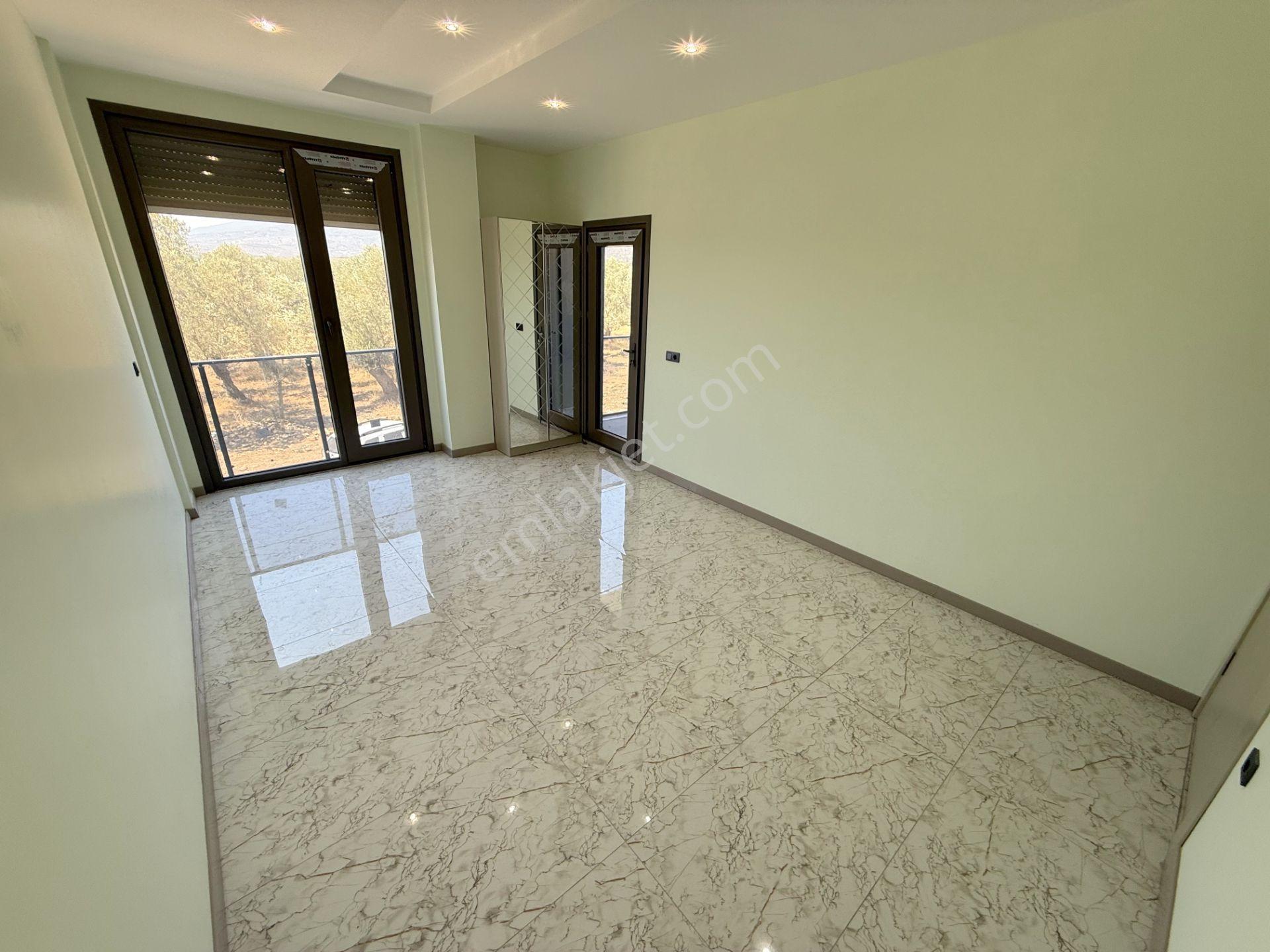 🟣🟣 Güç Gayrimenkul'den Zeytinli'de Geniş Bahçeli & Teraslı Lüx Tasarım Satılık 4+1 Villa - Görsel 26