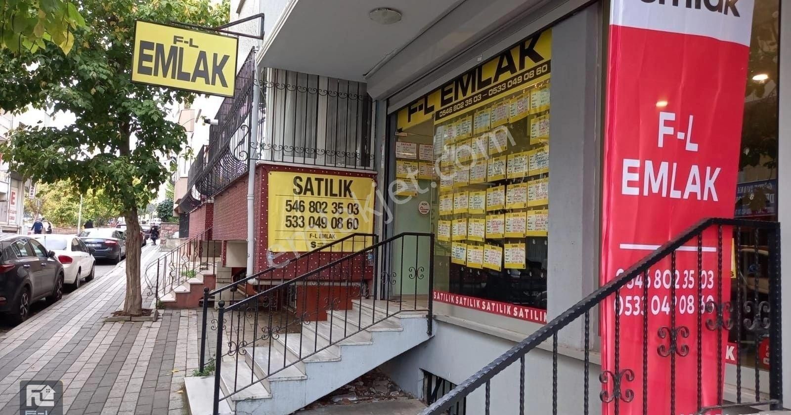 F-l Emlaktan Bulgurlu Metro Merkezde 2+1 3. Kat Eşyalı Aile*bekar