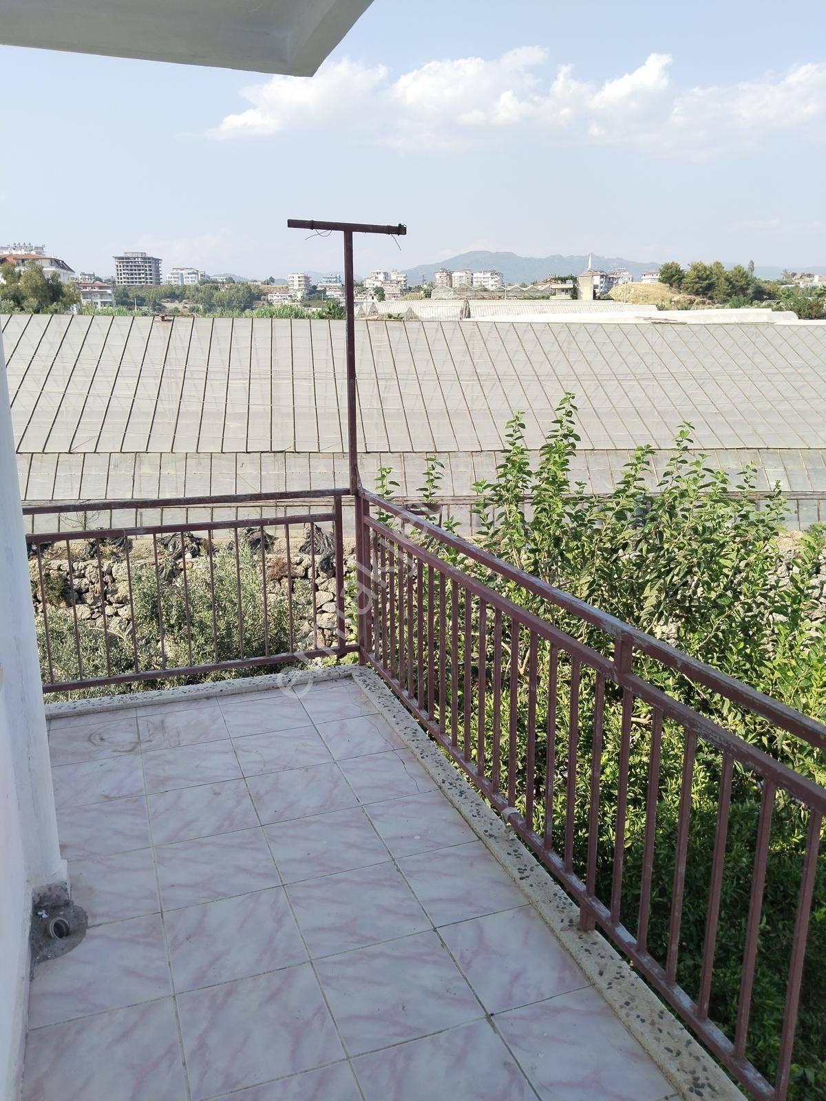 Konaklı Da Bahçeli 3+1 Kat Ve 2 Dükkan Satılık - Görsel 14