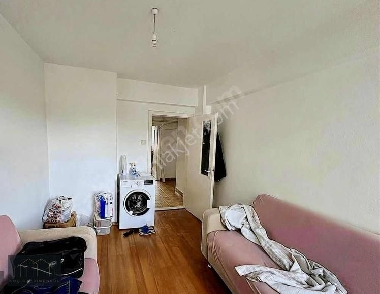 Koç Gayrimenkul'den Merkezi Lokasyon 3+1 Acil Satılık Daire