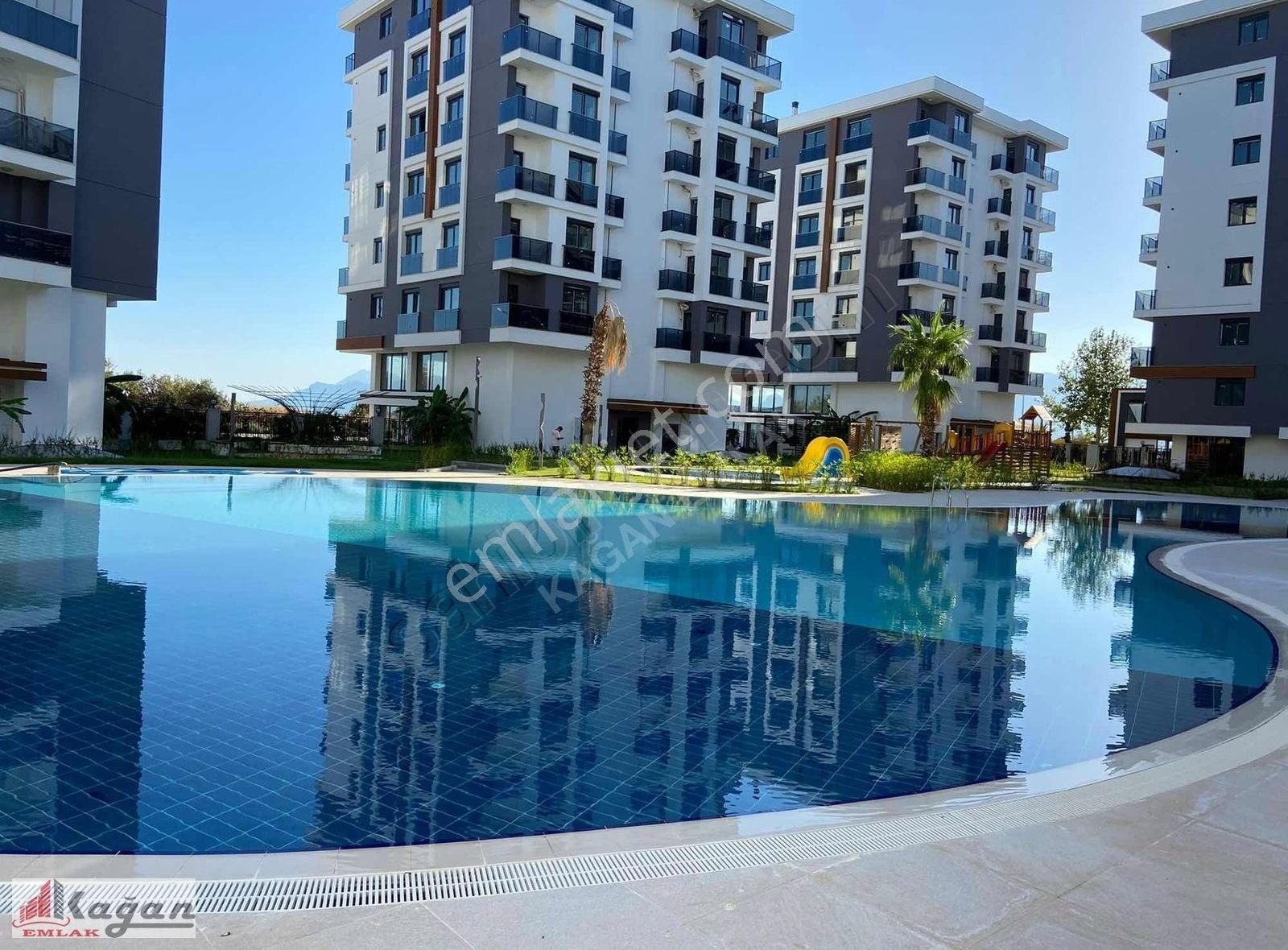Panorama 2'de Manzara Havuz Özel Dizayn Sauna Giyinme Odası